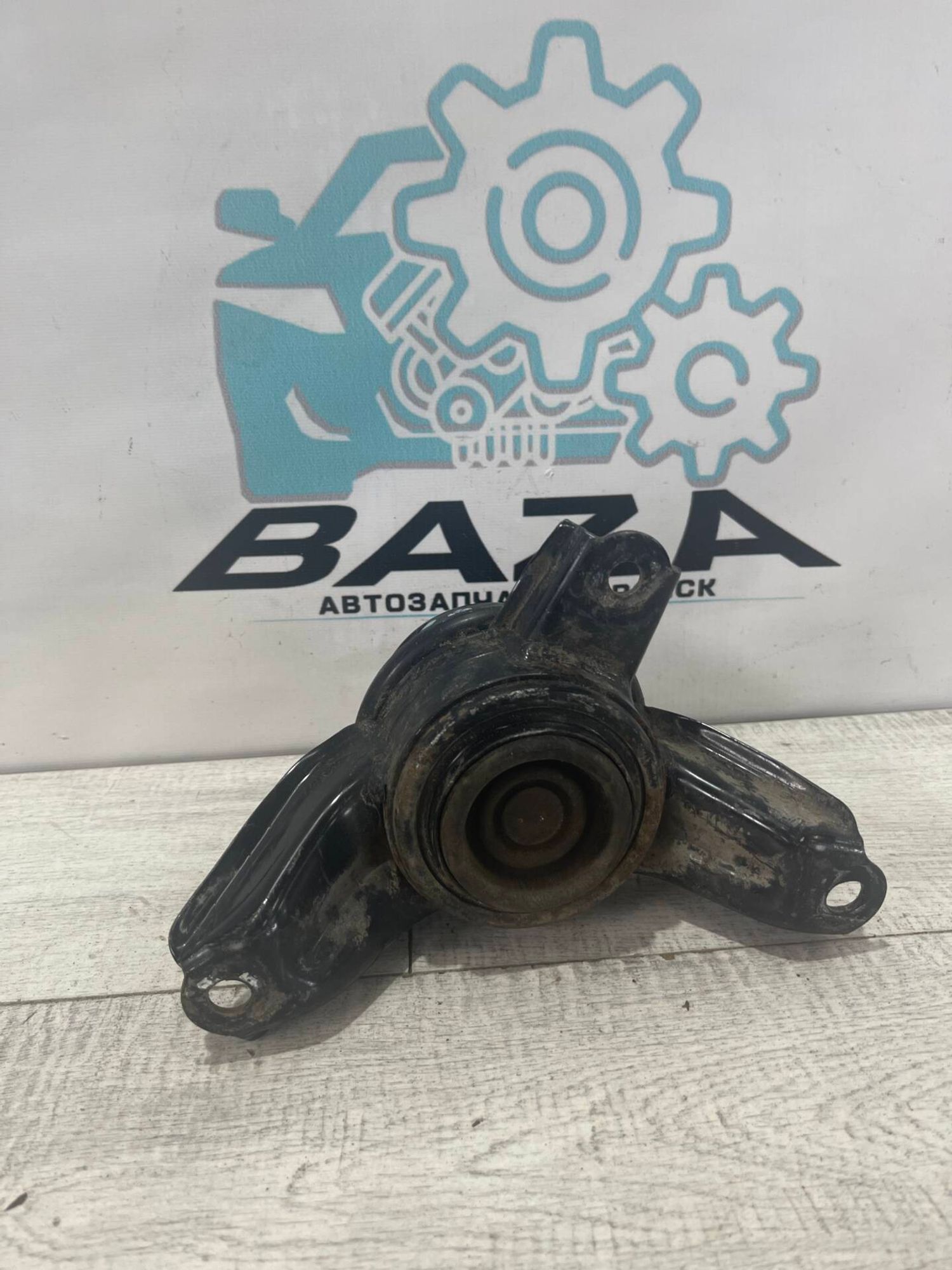 https://gcs.partsauto.market/rn-stockpro.appspot.com/thmbs/0d5a73f363ec19ea8b7d8d6483ce4211/7068f2123c82d78655da4108c356c51e/e1721c5153650980d65911fc324be4b8.jpg
