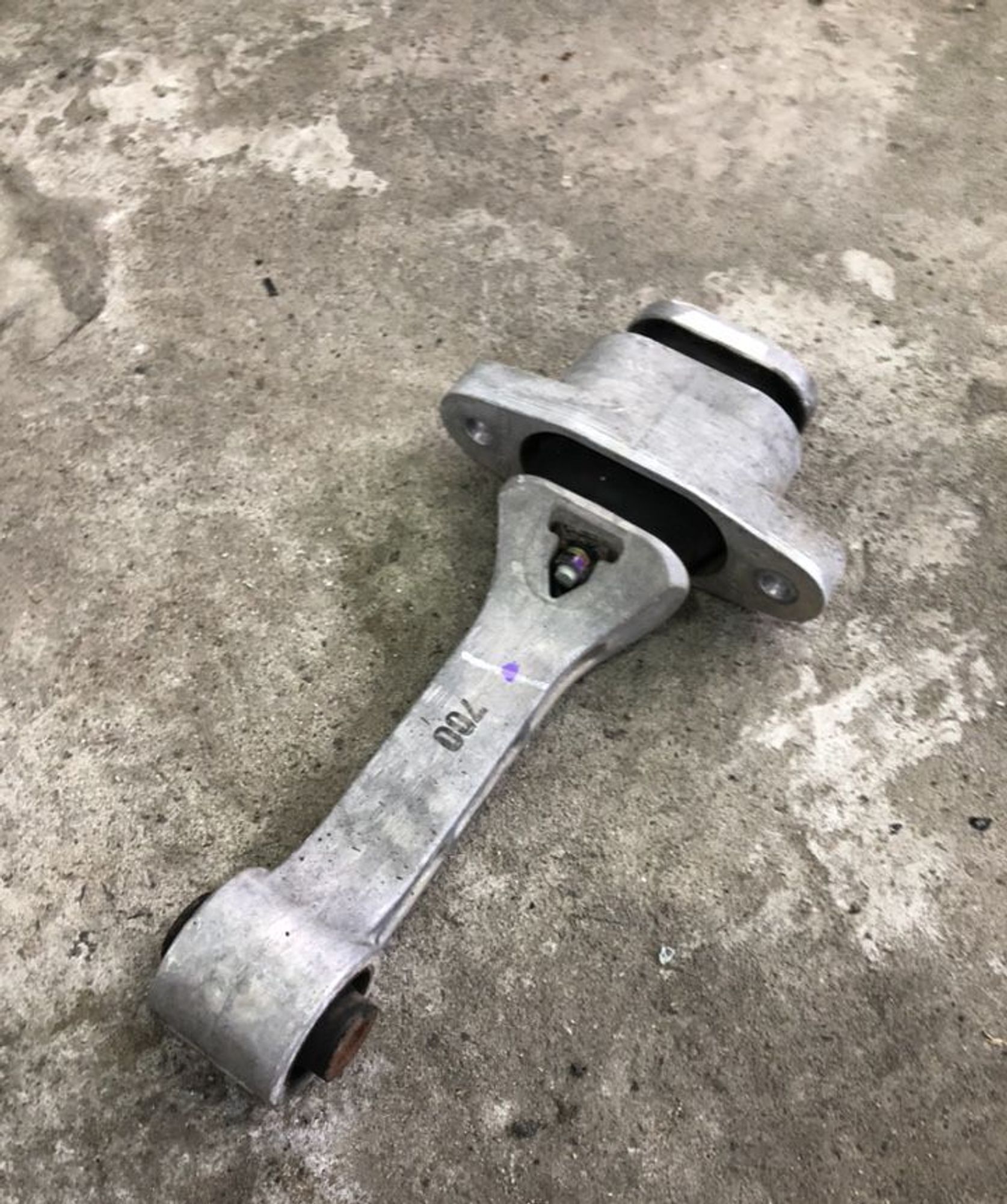 https://gcs.partsauto.market/rn-stockpro.appspot.com/thmbs/0d5a73f363ec19ea8b7d8d6483ce4211/79b4dd53f96514756561a08d2105378e/00a2397d526a4ac4e99e94ea23b4b6ba.jpg