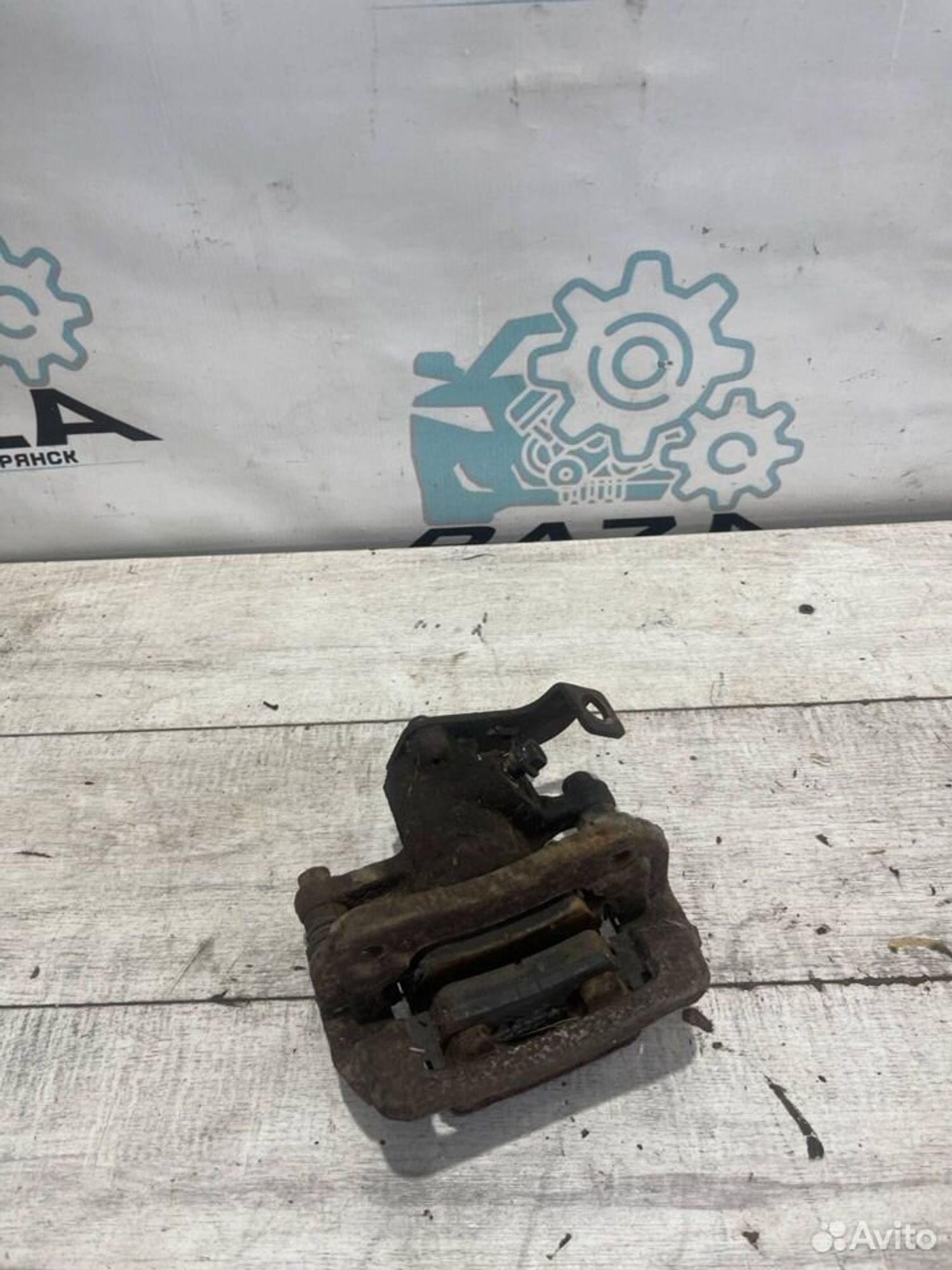 https://gcs.partsauto.market/rn-stockpro.appspot.com/thmbs/0d5a73f363ec19ea8b7d8d6483ce4211/b040694159b9094e85b30e9bfe528ab1/de36422a6a51716452e2c8dd95caa388.jpg