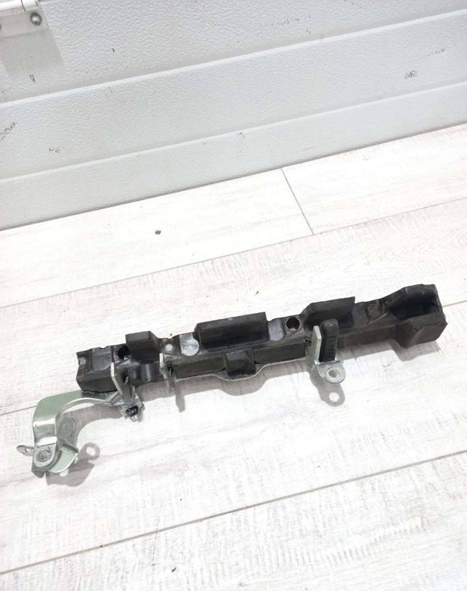 https://gcs.partsauto.market/rn-stockpro.appspot.com/thmbs/0d5a73f363ec19ea8b7d8d6483ce4211/b28842d09d433bf432eb31d05bf7b5e3/9d6f696f4fec762ca67a1ec2d78b2d07.jpg