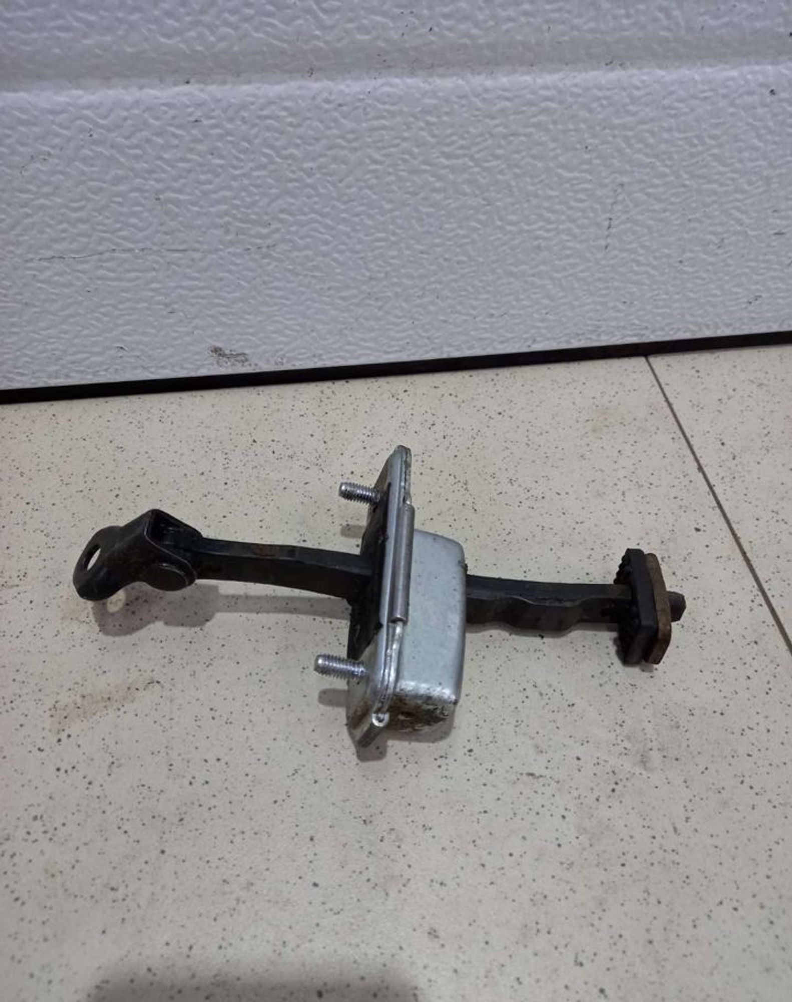 https://gcs.partsauto.market/rn-stockpro.appspot.com/thmbs/0d5a73f363ec19ea8b7d8d6483ce4211/b7025d924a8d0f9c52bad8994a1e093b/75bb75aa19ae6b422e3b3b0bd8eb1b21.jpg