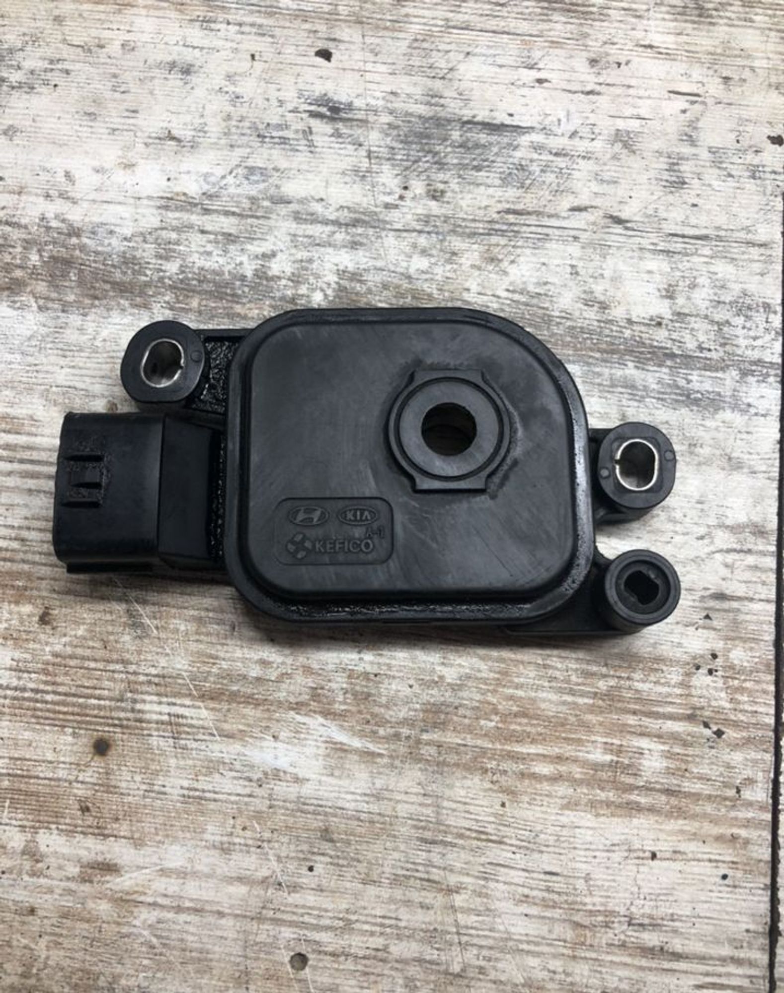 https://gcs.partsauto.market/rn-stockpro.appspot.com/thmbs/0d5a73f363ec19ea8b7d8d6483ce4211/cfe2dcd6b06df0db2dab494c3a8ab8b4/44c2ccc0130a2b361c7b931b9dcf3383.jpg