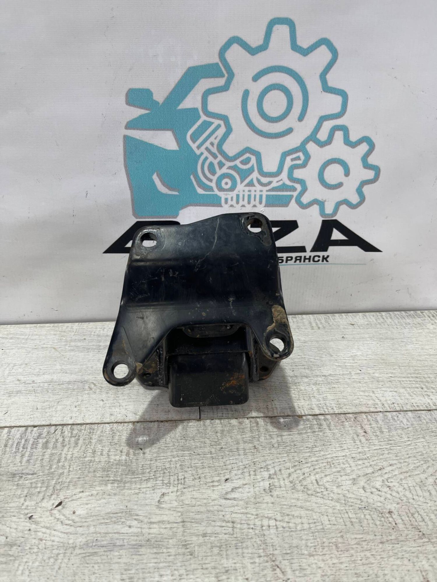 https://gcs.partsauto.market/rn-stockpro.appspot.com/thmbs/0d5a73f363ec19ea8b7d8d6483ce4211/efb3ac5be7438f9095abc958ea66b0c5/7c9ab2fb5801761e32443cbe191e96b7.jpg