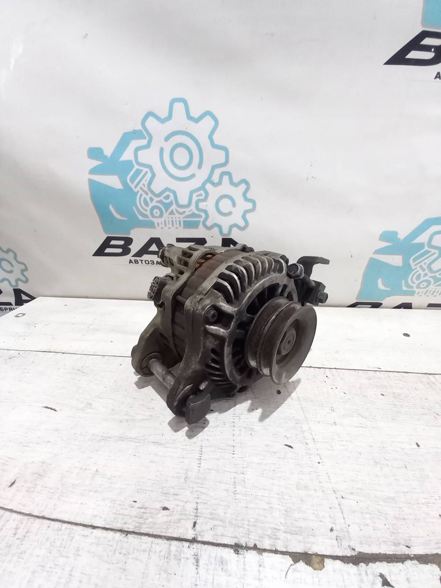 https://gcs.partsauto.market/rn-stockpro.appspot.com/thmbs/0d5a73f363ec19ea8b7d8d6483ce4211/fc01979ce7a4e629b00c81189132924a/2f18013a0f0c38b3baea3a24c309f0da.jpg