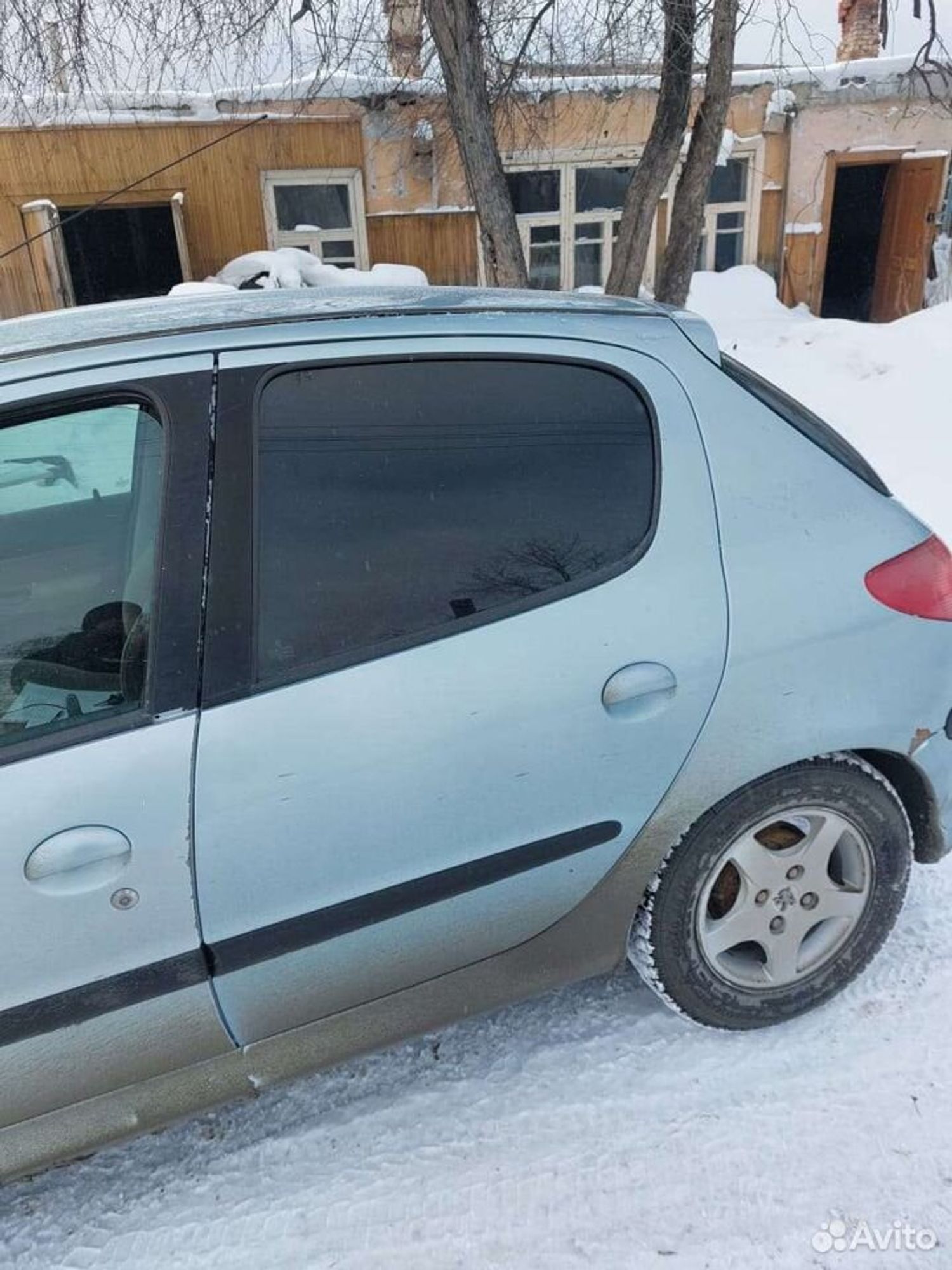 Дверь задняя левая Peugeot 206 Пежо 206