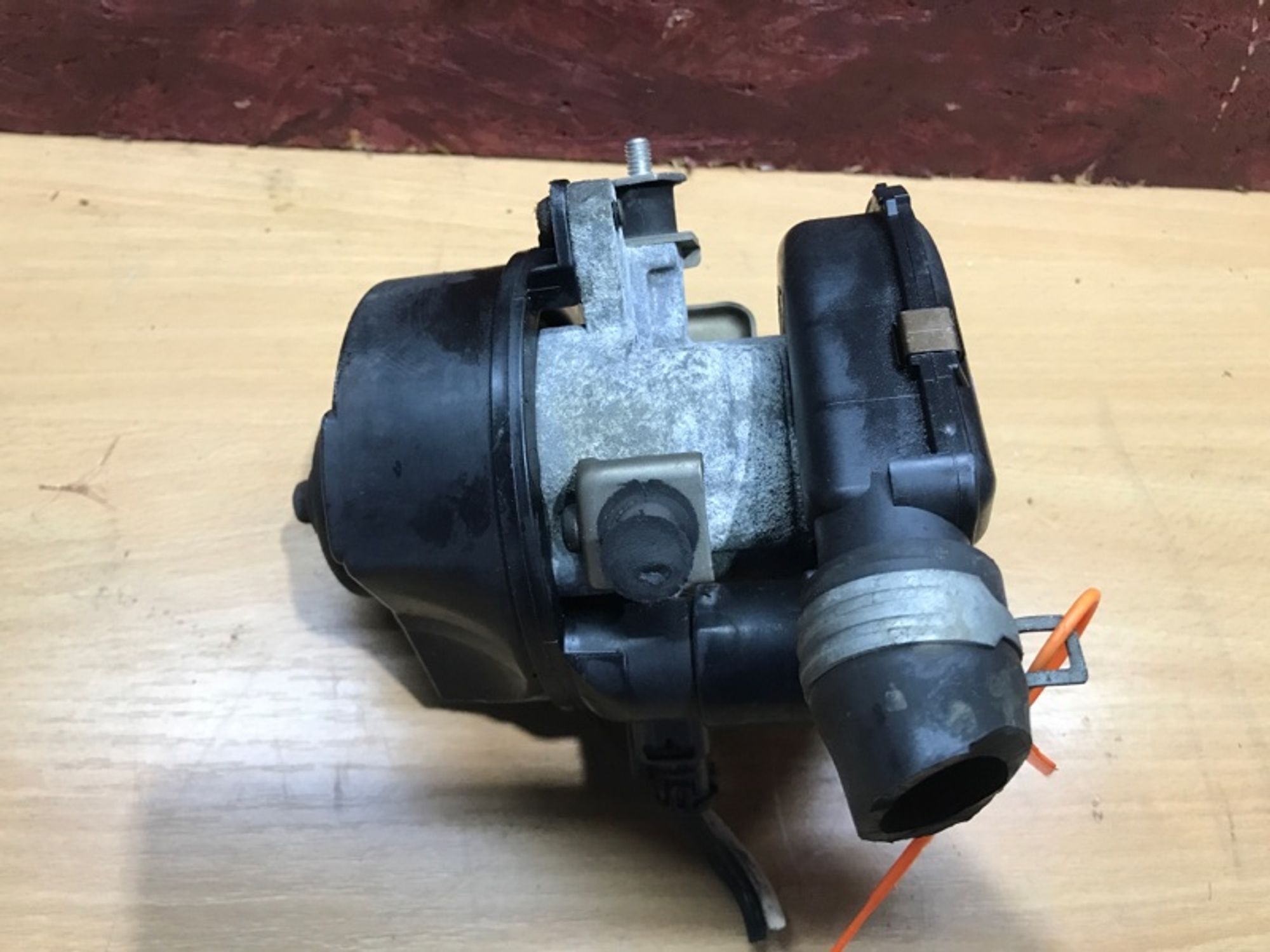 https://gcs.partsauto.market/rn-stockpro.appspot.com/thmbs/1d5ac0ca90fd23481ac0e960507cd727/b5e64d7152e0c62667b9b0d849b9c5eb/495e1494fbc2c4e6fa9f5a364faa0af1.jpg