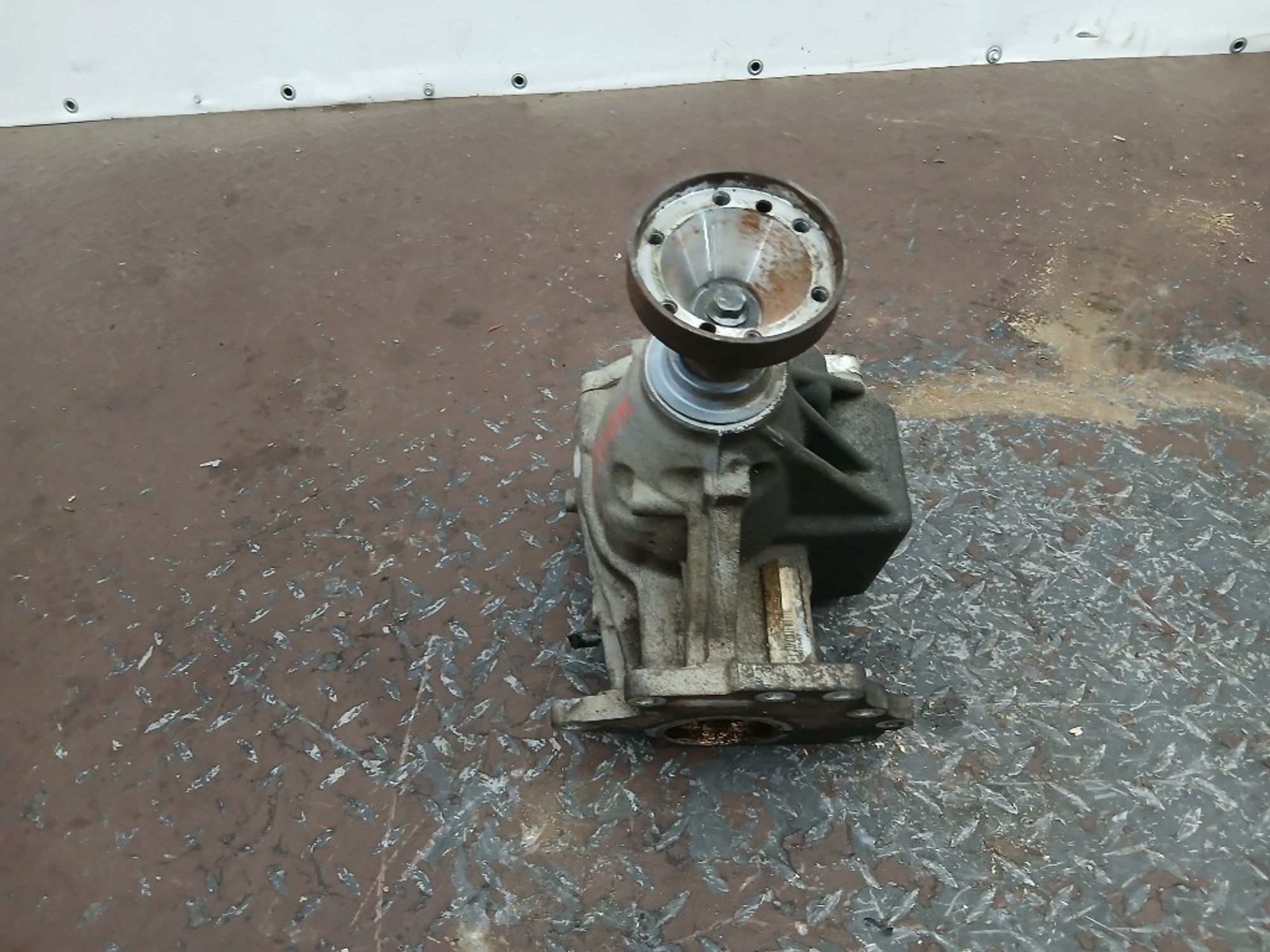 https://gcs.partsauto.market/rn-stockpro.appspot.com/thmbs/1d5ac0ca90fd23481ac0e960507cd727/ed6872318ed337f877a9aa118c485b40/851d4dfde0e9402003e135969daca63b.jpg