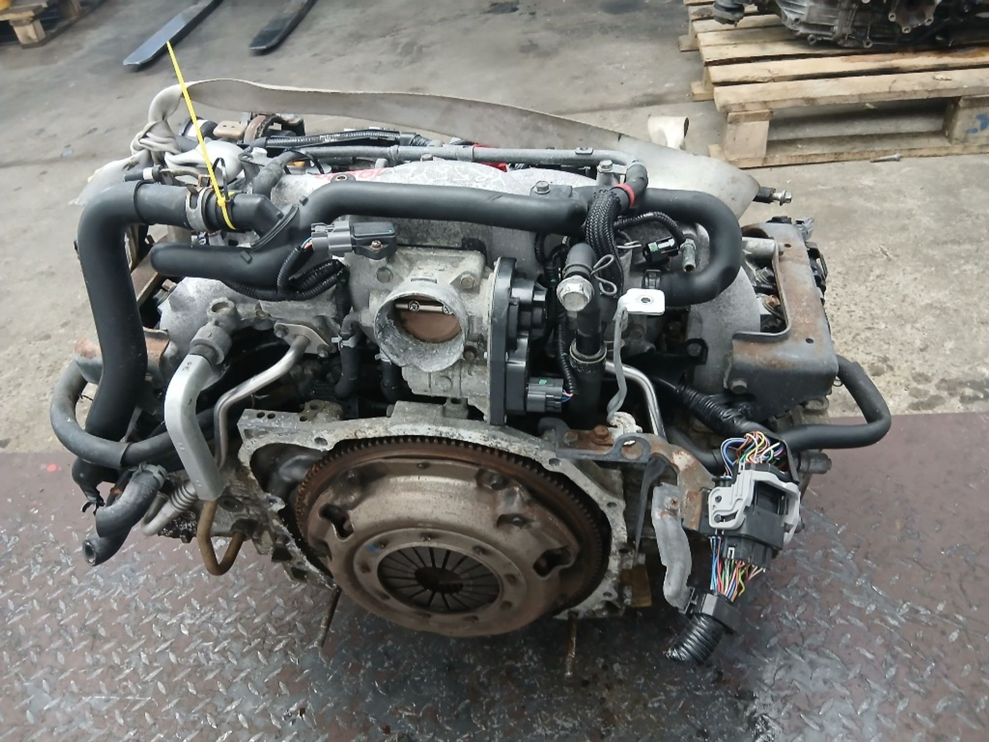 https://gcs.partsauto.market/rn-stockpro.appspot.com/thmbs/2c560fc6fafcdc649c2288868b4896c3/1d40e13300562bfc14148702d473797b/988b655efbd5e1cb9e8484b611604476.jpg