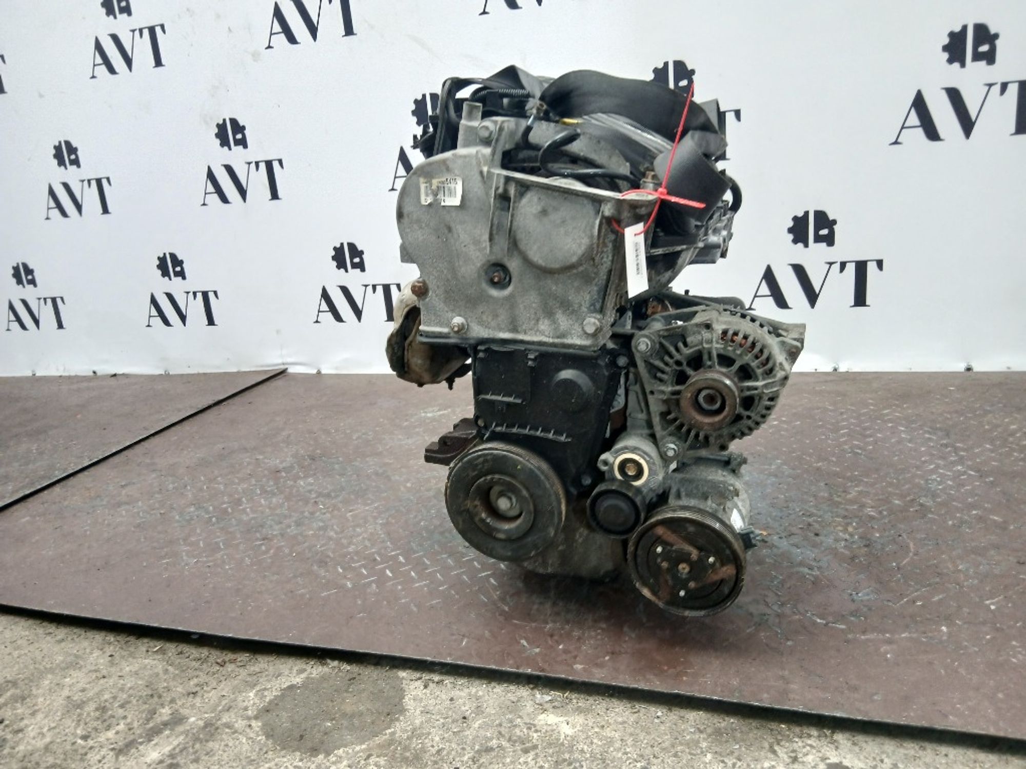 https://gcs.partsauto.market/rn-stockpro.appspot.com/thmbs/2c560fc6fafcdc649c2288868b4896c3/876c5c878c21a45c8a074a2f39bd818c/ade26412921e6c342412d61bed9be4e1.jpg