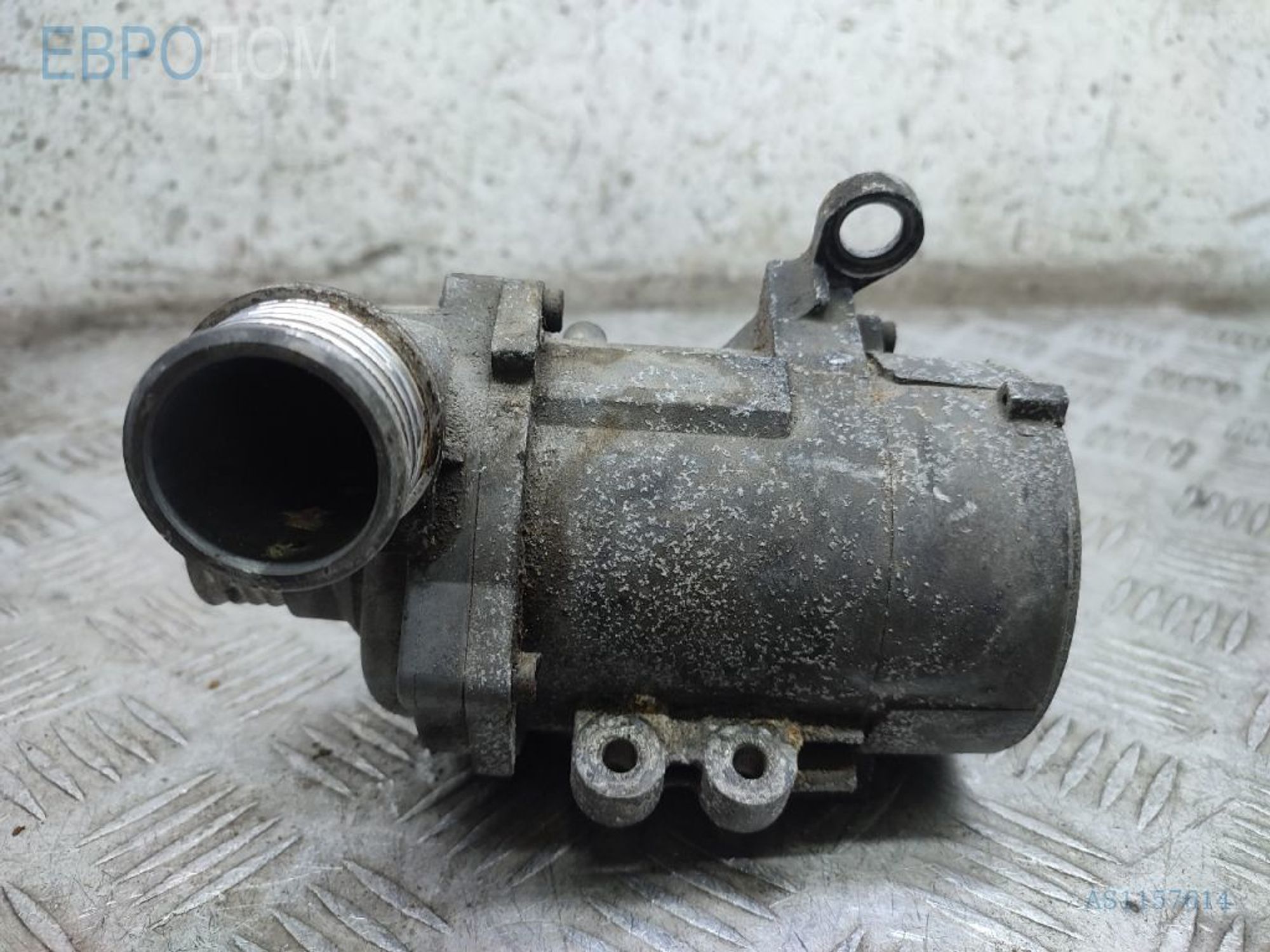 https://gcs.partsauto.market/rn-stockpro.appspot.com/thmbs/3237d7da8dc2136f56140620af6d0874/03be798605f419f0614ed8f4f7ecdd67/6f445d6b75430d4087d1bc466ed7e534.jpg