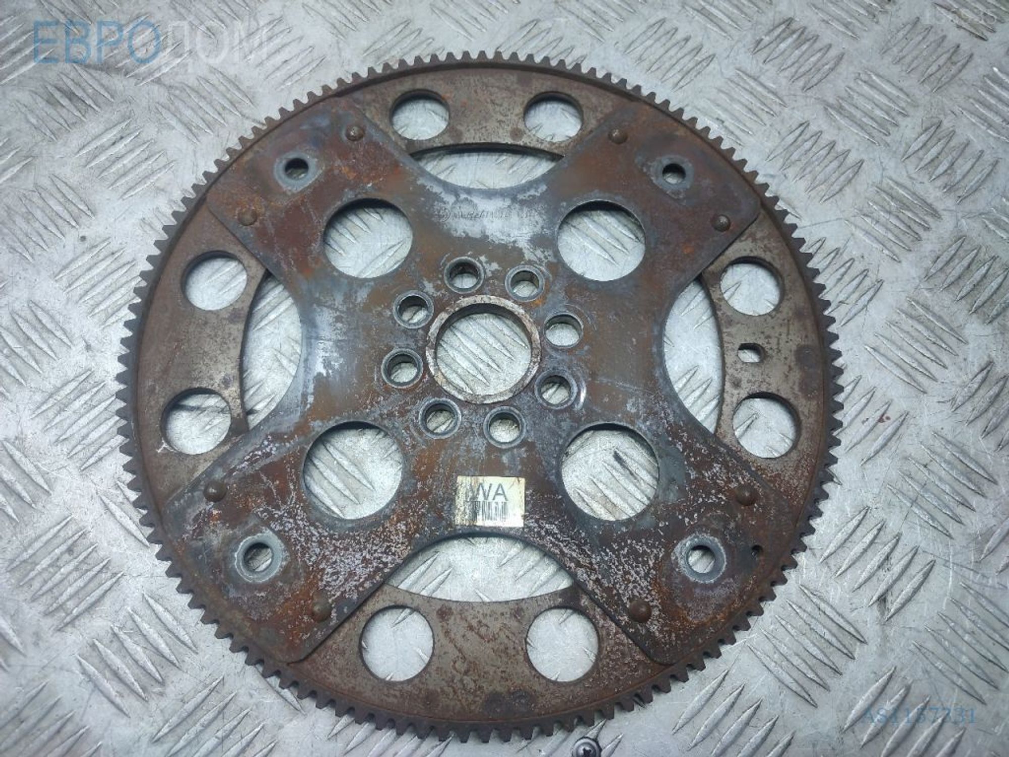 https://gcs.partsauto.market/rn-stockpro.appspot.com/thmbs/3237d7da8dc2136f56140620af6d0874/07cfe61f9e04b4124bf43da77ba1900f/6828a43bc947ab36d1de3510664575e3.jpg