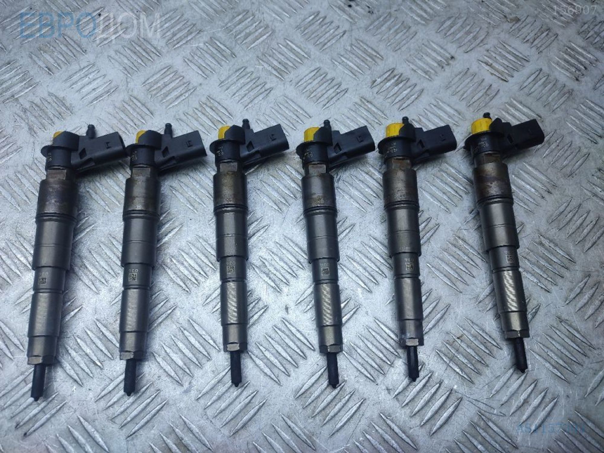 https://gcs.partsauto.market/rn-stockpro.appspot.com/thmbs/3237d7da8dc2136f56140620af6d0874/0936c40118f0b52299beec07738e0b04/381974a08bc01d77555ea905553c60c7.jpg