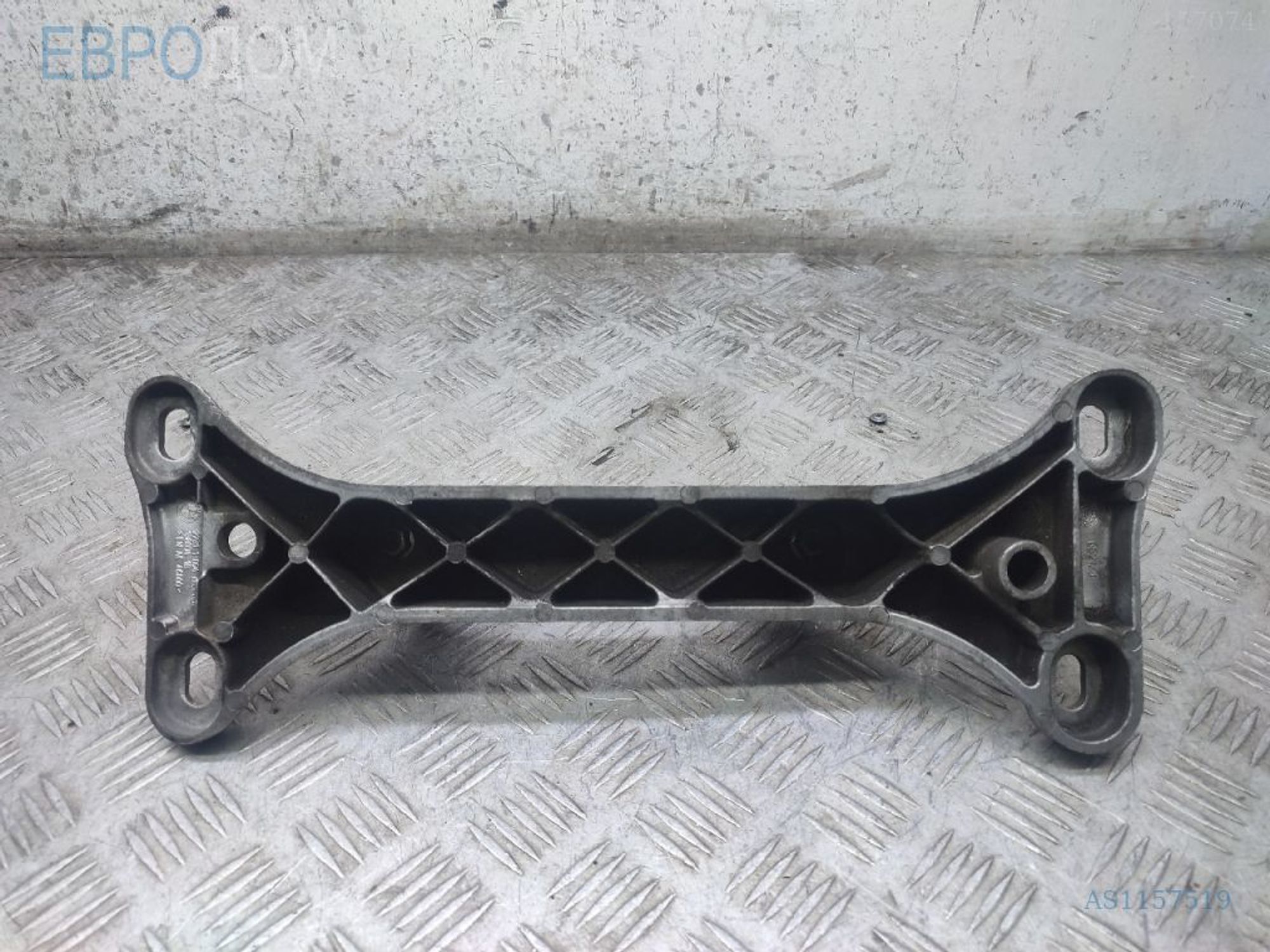 https://gcs.partsauto.market/rn-stockpro.appspot.com/thmbs/3237d7da8dc2136f56140620af6d0874/113338a33ead73414fe214d22eb59ea0/5e92a6fba9dd9e968df8f6c6fd8f86db.jpg