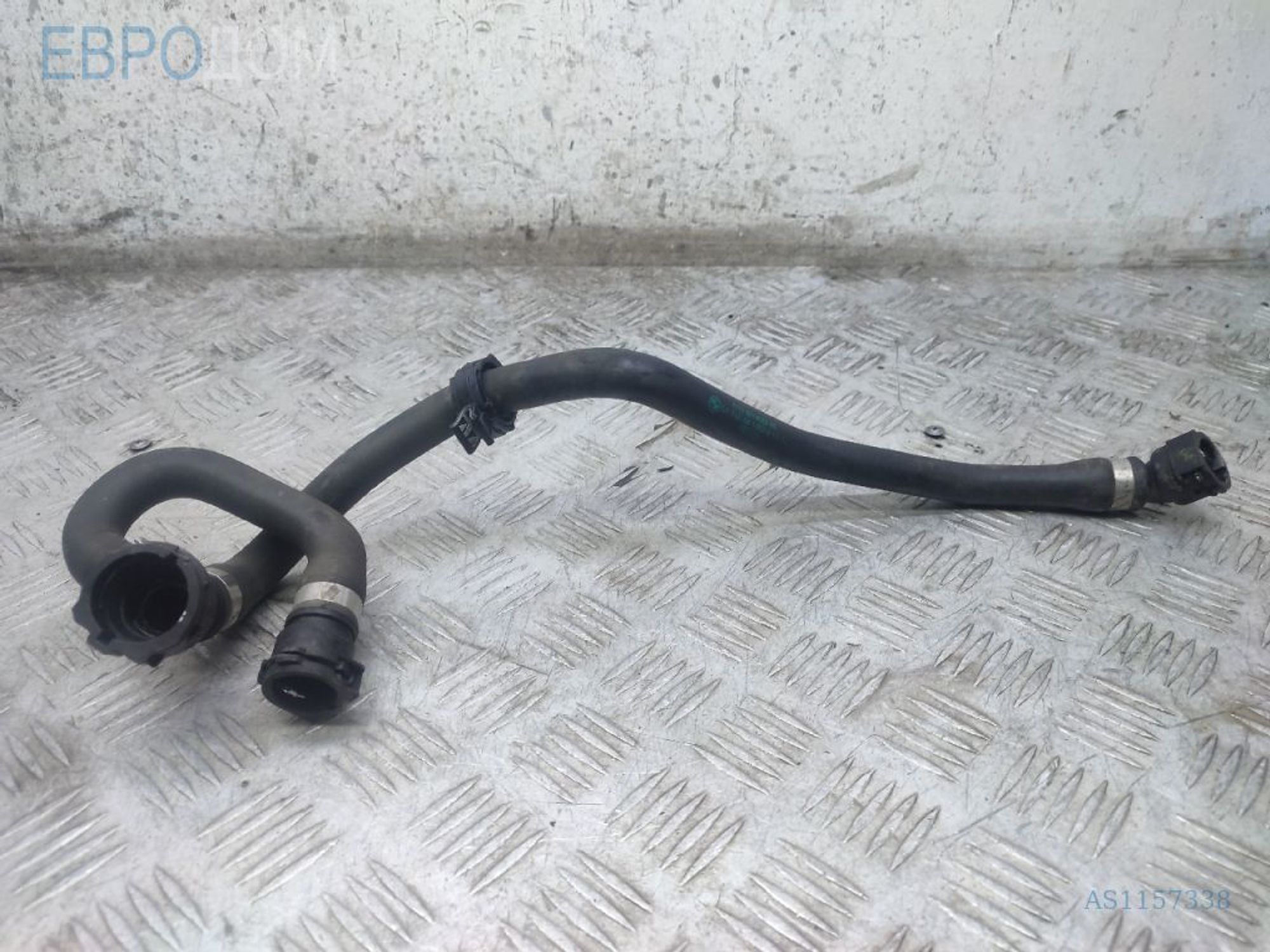 https://gcs.partsauto.market/rn-stockpro.appspot.com/thmbs/3237d7da8dc2136f56140620af6d0874/2817fb433fcd14217ab2c1a95daea502/f5434a817b7ea2322db88c1b8a14178e.jpg