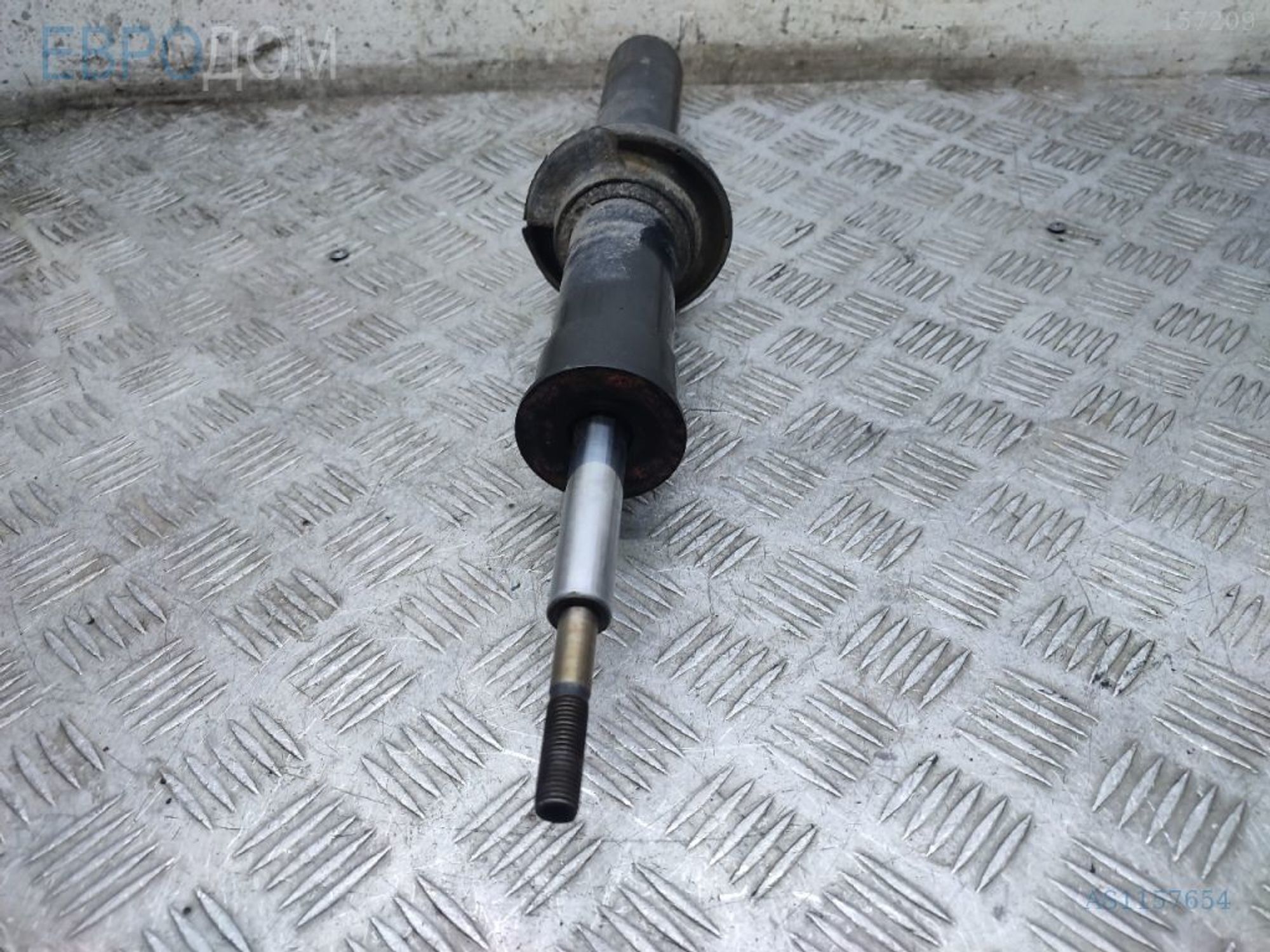 https://gcs.partsauto.market/rn-stockpro.appspot.com/thmbs/3237d7da8dc2136f56140620af6d0874/44d88586b220a0fd546a9bcbfeb4c06c/c80b3e1f0fa06b8b2fcc51a45e0a8df1.jpg