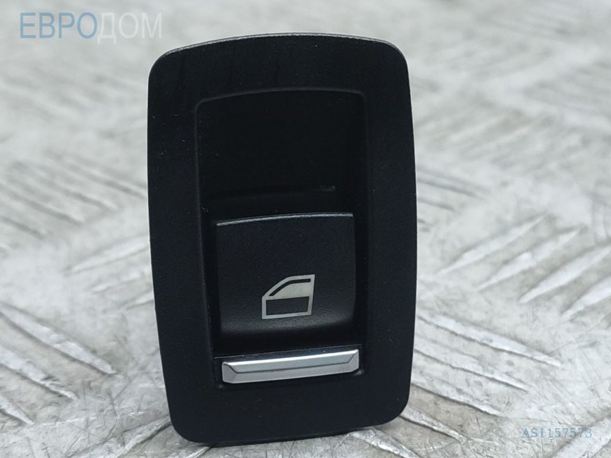 https://gcs.partsauto.market/rn-stockpro.appspot.com/thmbs/3237d7da8dc2136f56140620af6d0874/4f6dee47b66c757d55105ff13b6988d7/23c2c6581d472a12df5d5a435f9c109b.jpg