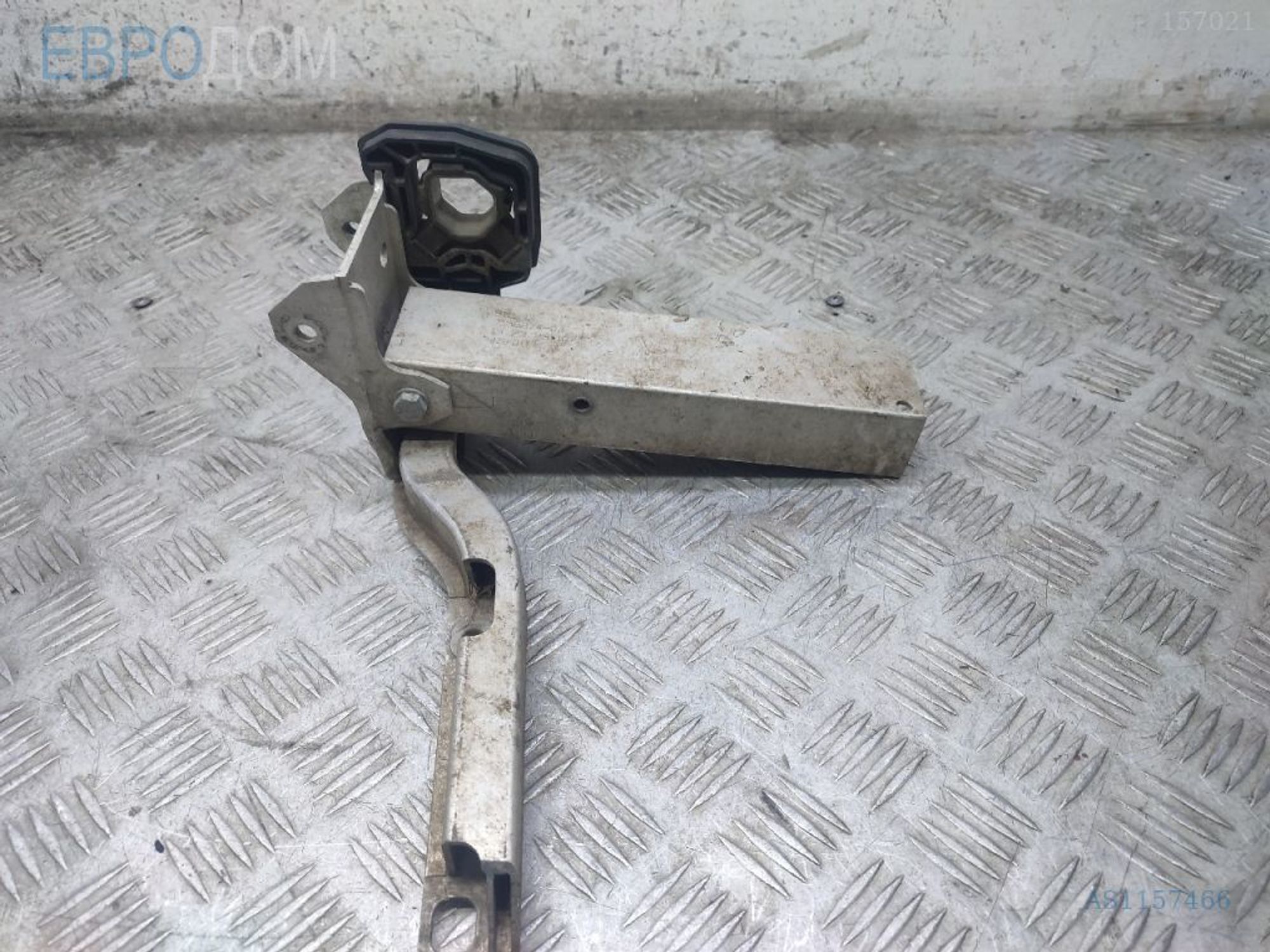 https://gcs.partsauto.market/rn-stockpro.appspot.com/thmbs/3237d7da8dc2136f56140620af6d0874/538129b82830d5915f5256f87714a776/6d047fcef85554ae4315ab3c5e4474bc.jpg