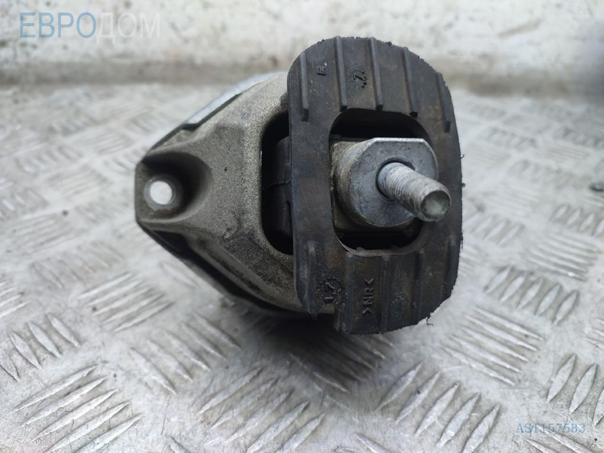 https://gcs.partsauto.market/rn-stockpro.appspot.com/thmbs/3237d7da8dc2136f56140620af6d0874/585e1deb3d6fa2f379411e3eb2b6e9ad/080fbd64789fb1e89a5e865373035f58.jpg
