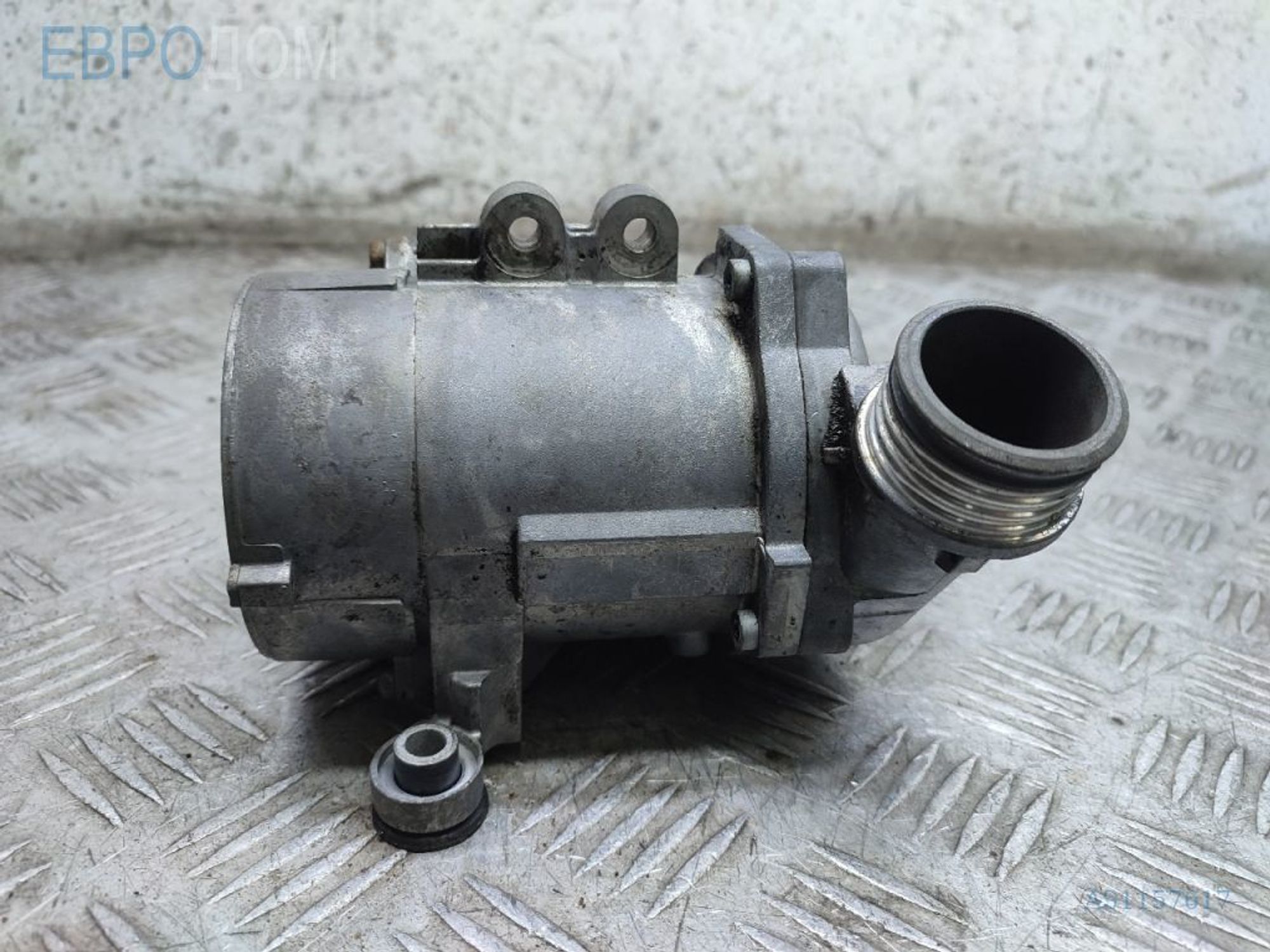 https://gcs.partsauto.market/rn-stockpro.appspot.com/thmbs/3237d7da8dc2136f56140620af6d0874/66df96c1eeacd074d9eb563462c07fa1/565854ae9599c273971c97d380eca777.jpg