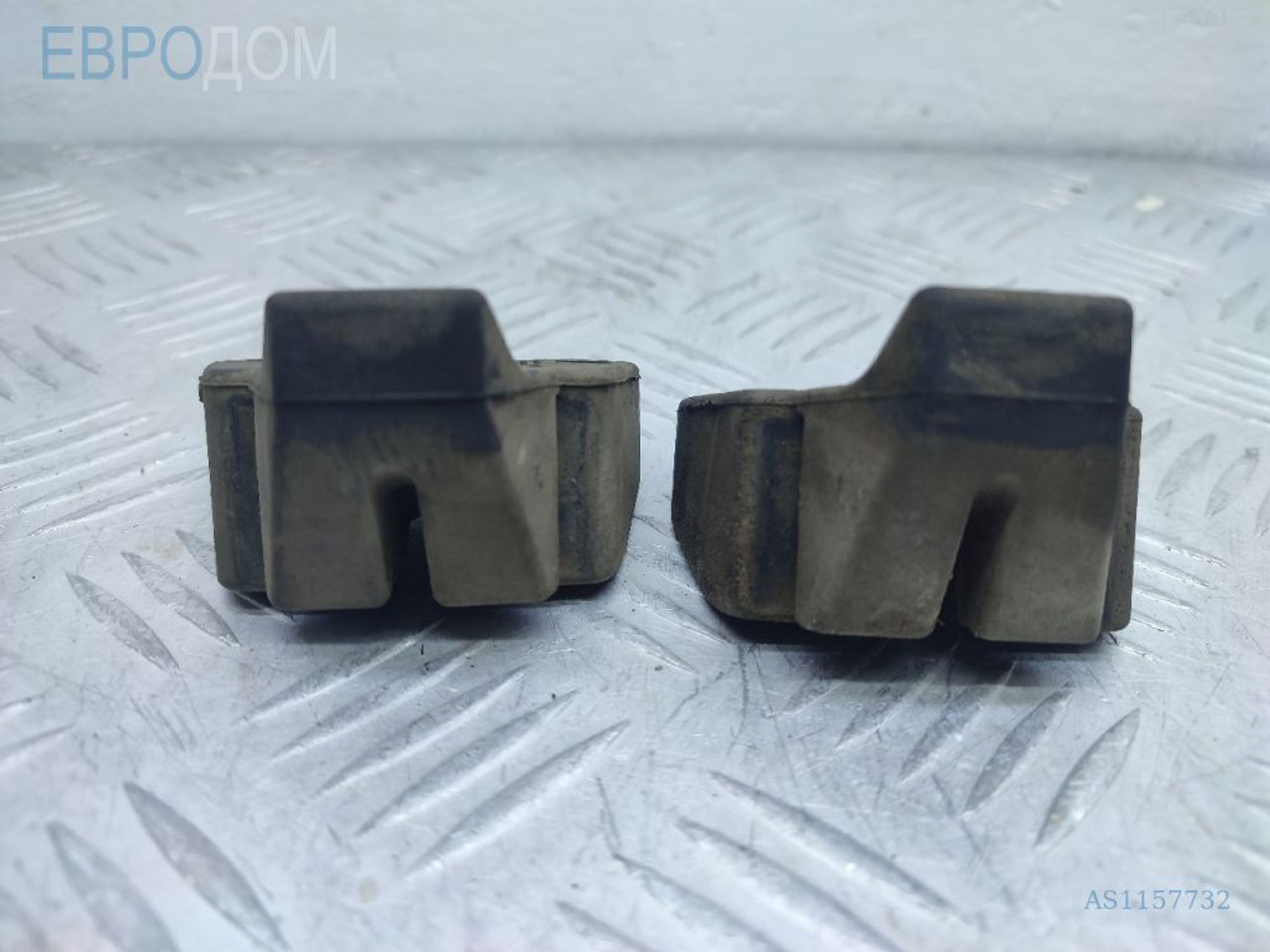 https://gcs.partsauto.market/rn-stockpro.appspot.com/thmbs/3237d7da8dc2136f56140620af6d0874/6ce8747eaf967697ac52bf8e460d56c3/fcb1b60a0165bca586d79f4ba37ce6d1.jpg
