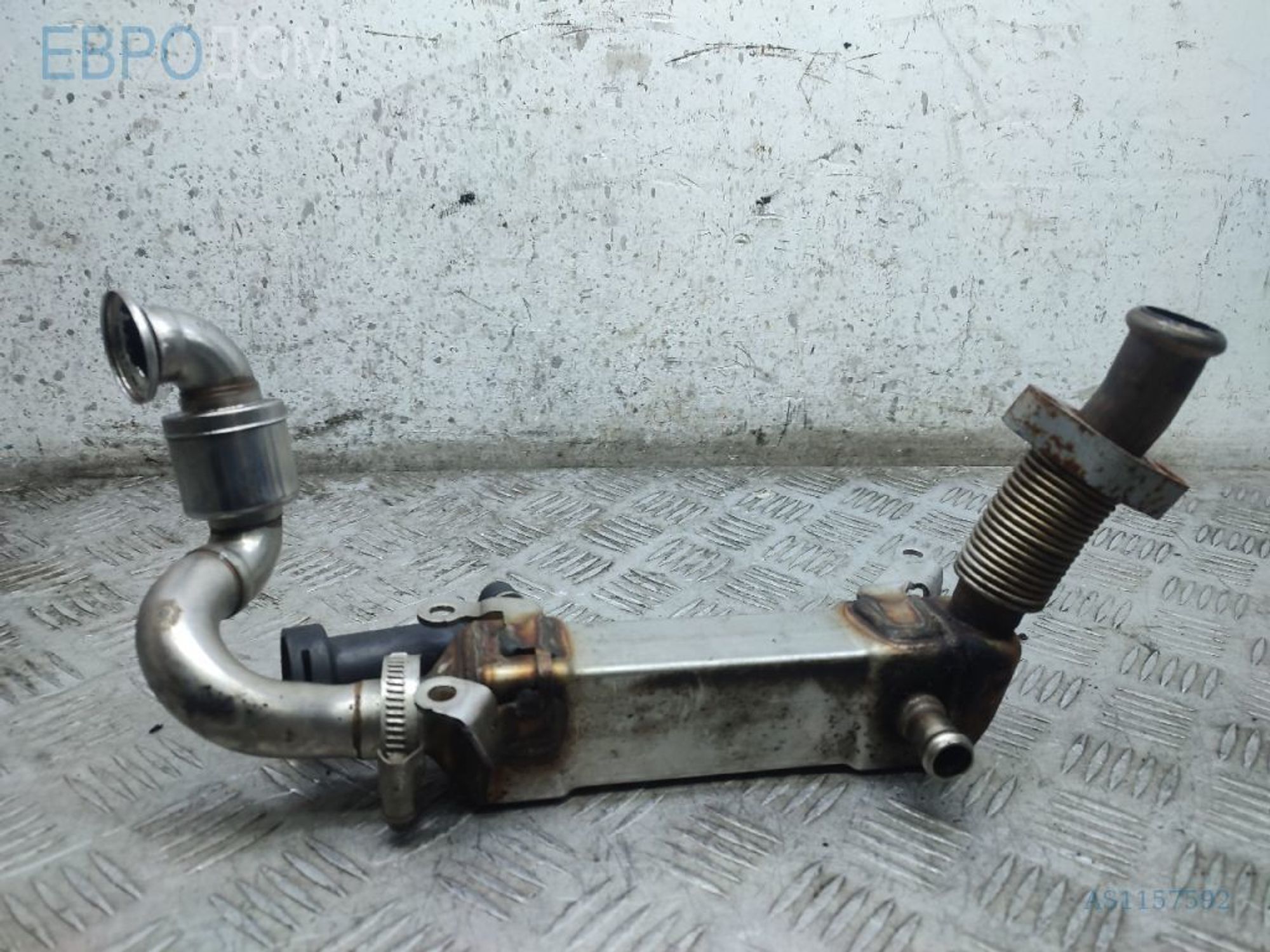 https://gcs.partsauto.market/rn-stockpro.appspot.com/thmbs/3237d7da8dc2136f56140620af6d0874/80805151cf2bb91548ccf23666b8d80b/e823a37e40f01f1387fa8bc60059fe0c.jpg