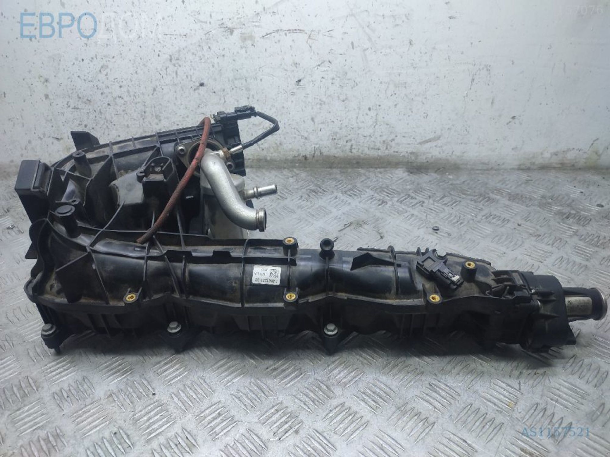 https://gcs.partsauto.market/rn-stockpro.appspot.com/thmbs/3237d7da8dc2136f56140620af6d0874/8163bc9cb1a6d4d8af9bb44d37e7d434/0b2597be07ca66f471331df36c264154.jpg