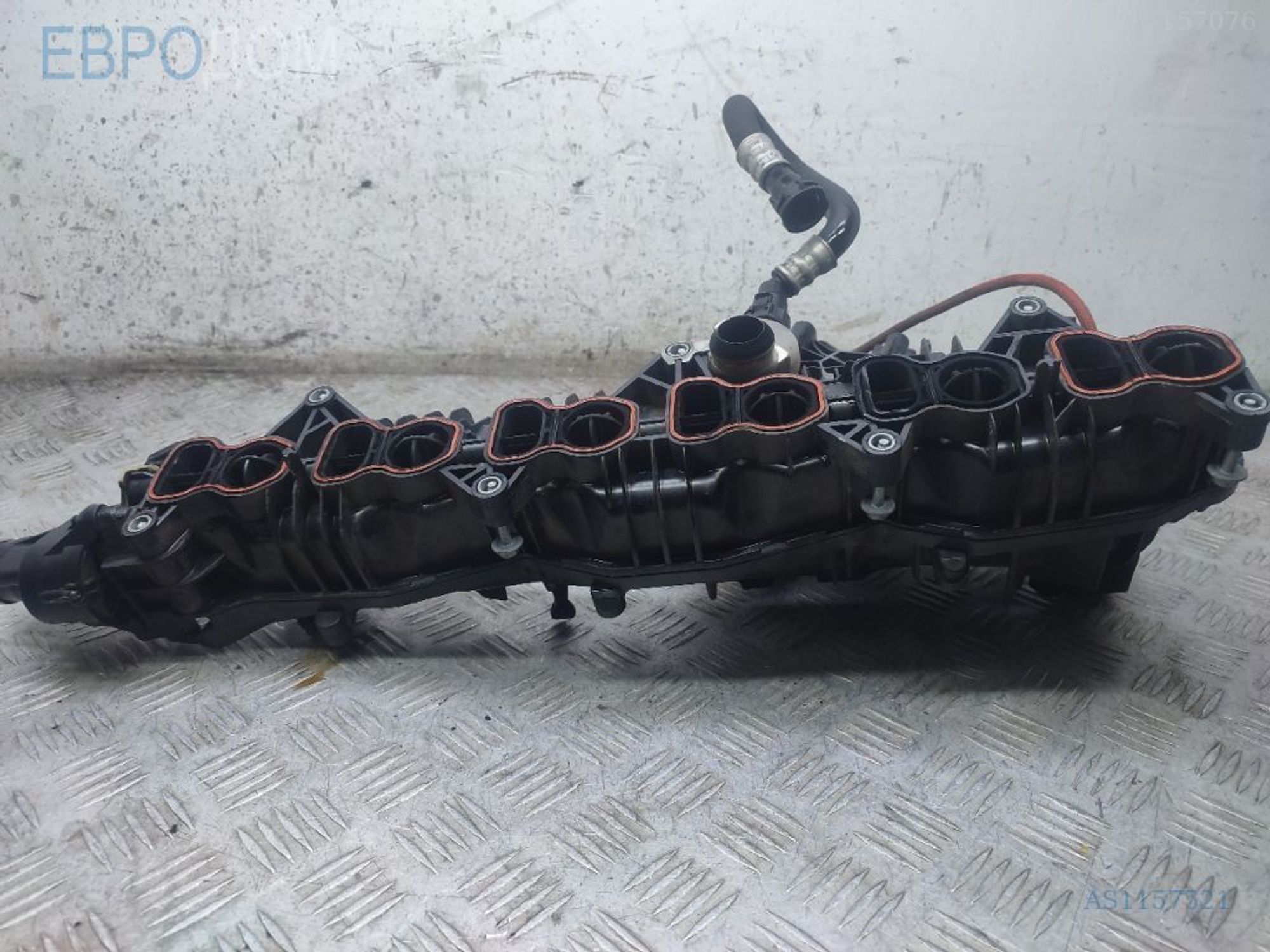 https://gcs.partsauto.market/rn-stockpro.appspot.com/thmbs/3237d7da8dc2136f56140620af6d0874/8163bc9cb1a6d4d8af9bb44d37e7d434/8efcc03b598c747ebf72680790b0132e.jpg