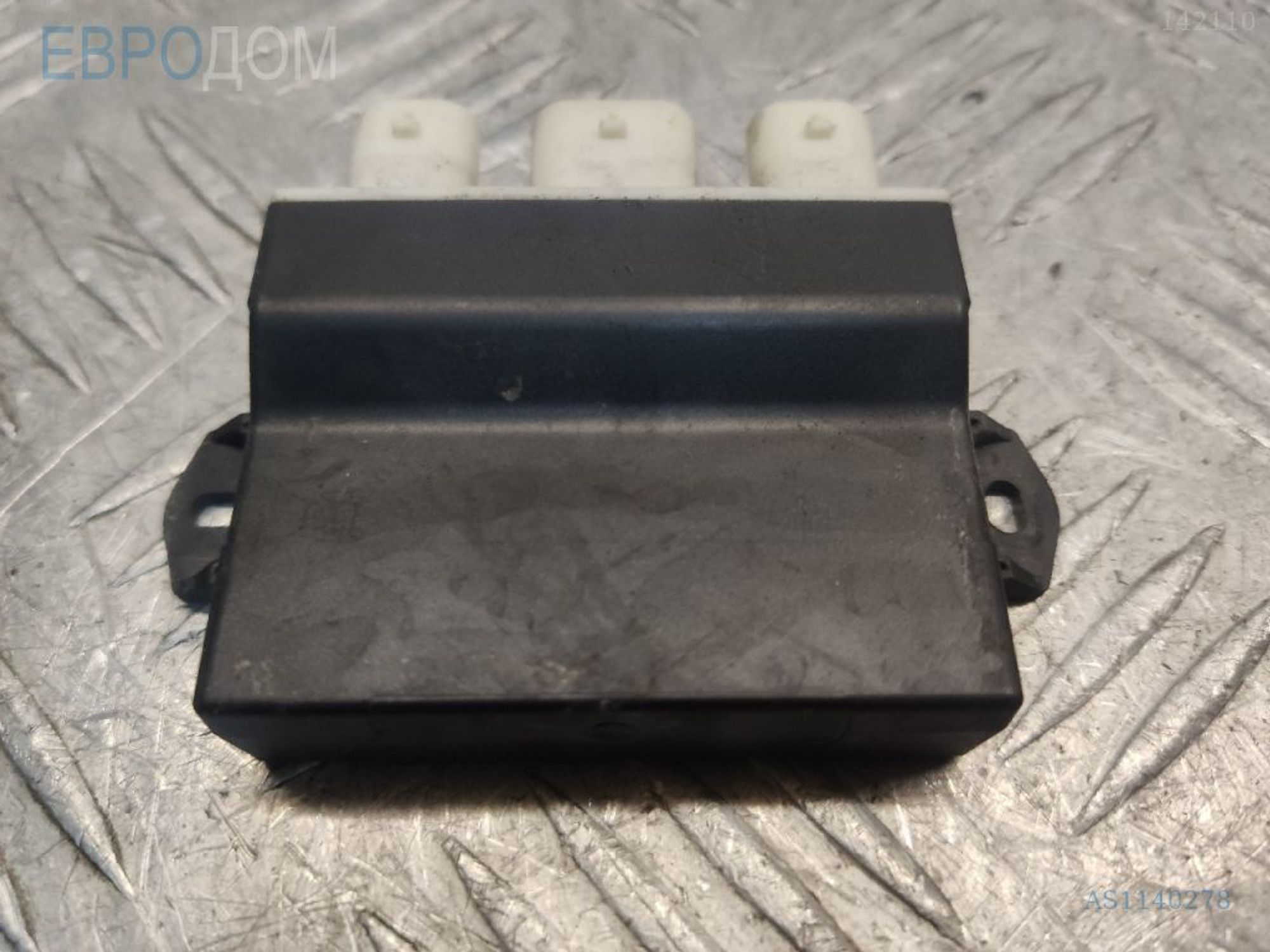 https://gcs.partsauto.market/rn-stockpro.appspot.com/thmbs/3237d7da8dc2136f56140620af6d0874/85ce7d92a8415d1cf31fe2bda44fb308/d6a35e7457bc7831c8b56f416ea6fd61.jpg