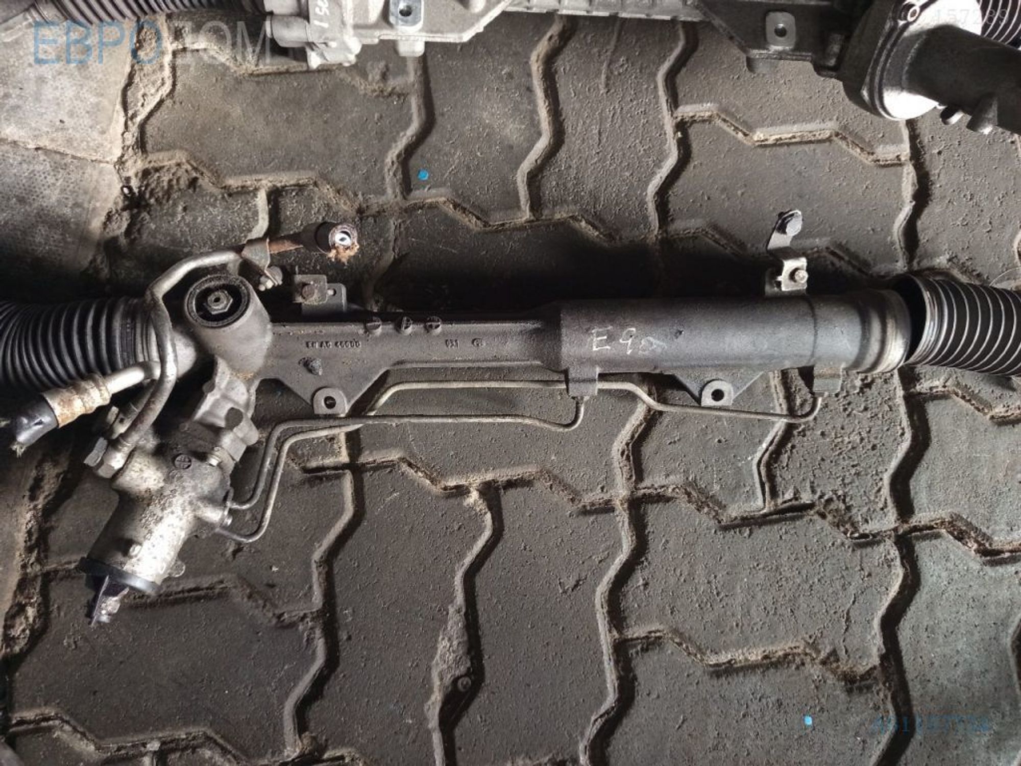 https://gcs.partsauto.market/rn-stockpro.appspot.com/thmbs/3237d7da8dc2136f56140620af6d0874/8679c4aca9a47aab8a7a5c1378c4d0ee/4260b0edc27a4bed1443b8b11a76b4ad.jpg