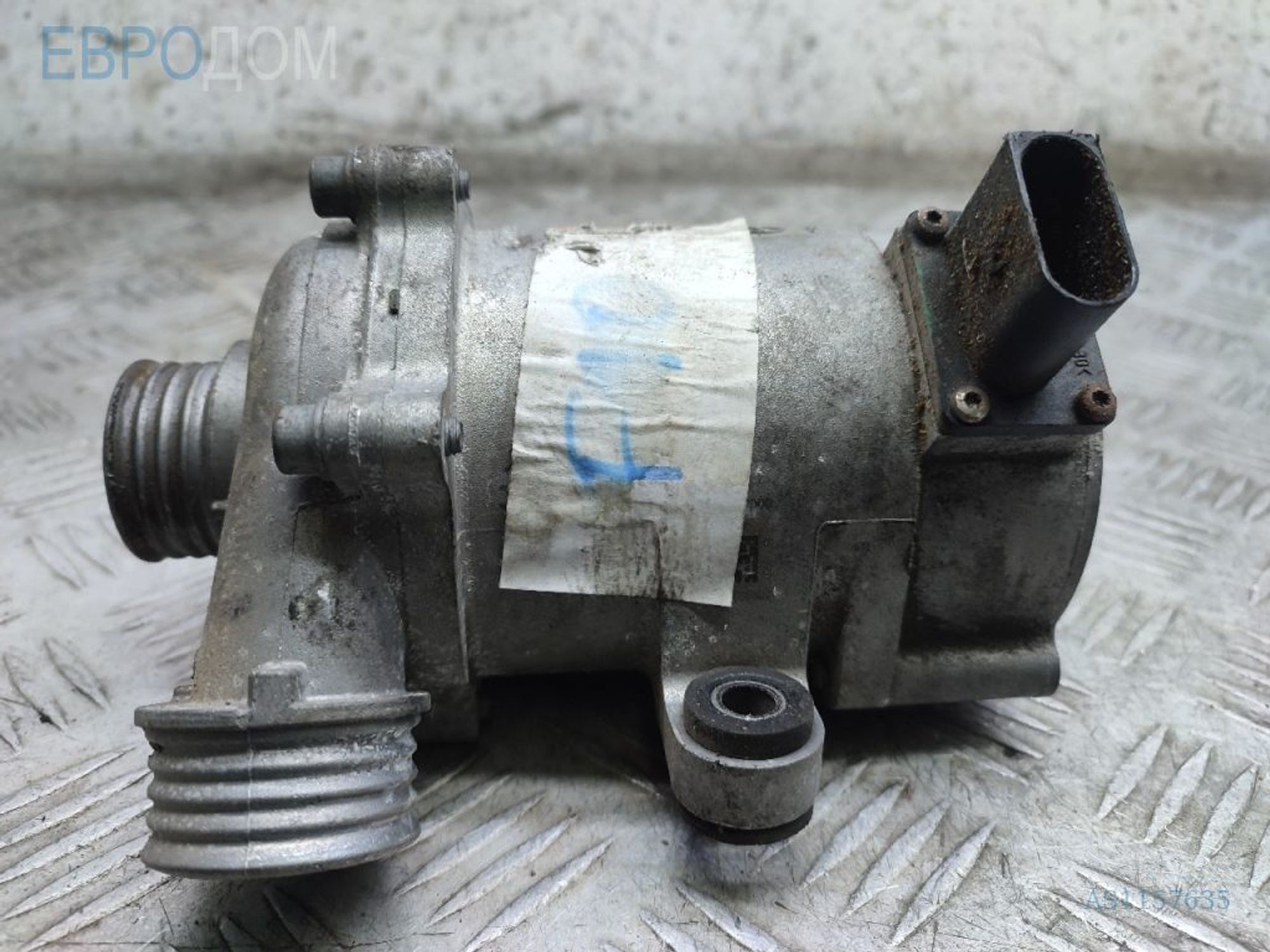 https://gcs.partsauto.market/rn-stockpro.appspot.com/thmbs/3237d7da8dc2136f56140620af6d0874/8867c40da903830a5774810982f99875/f17b796cbb9410fbe5045677b083ccfb.jpg