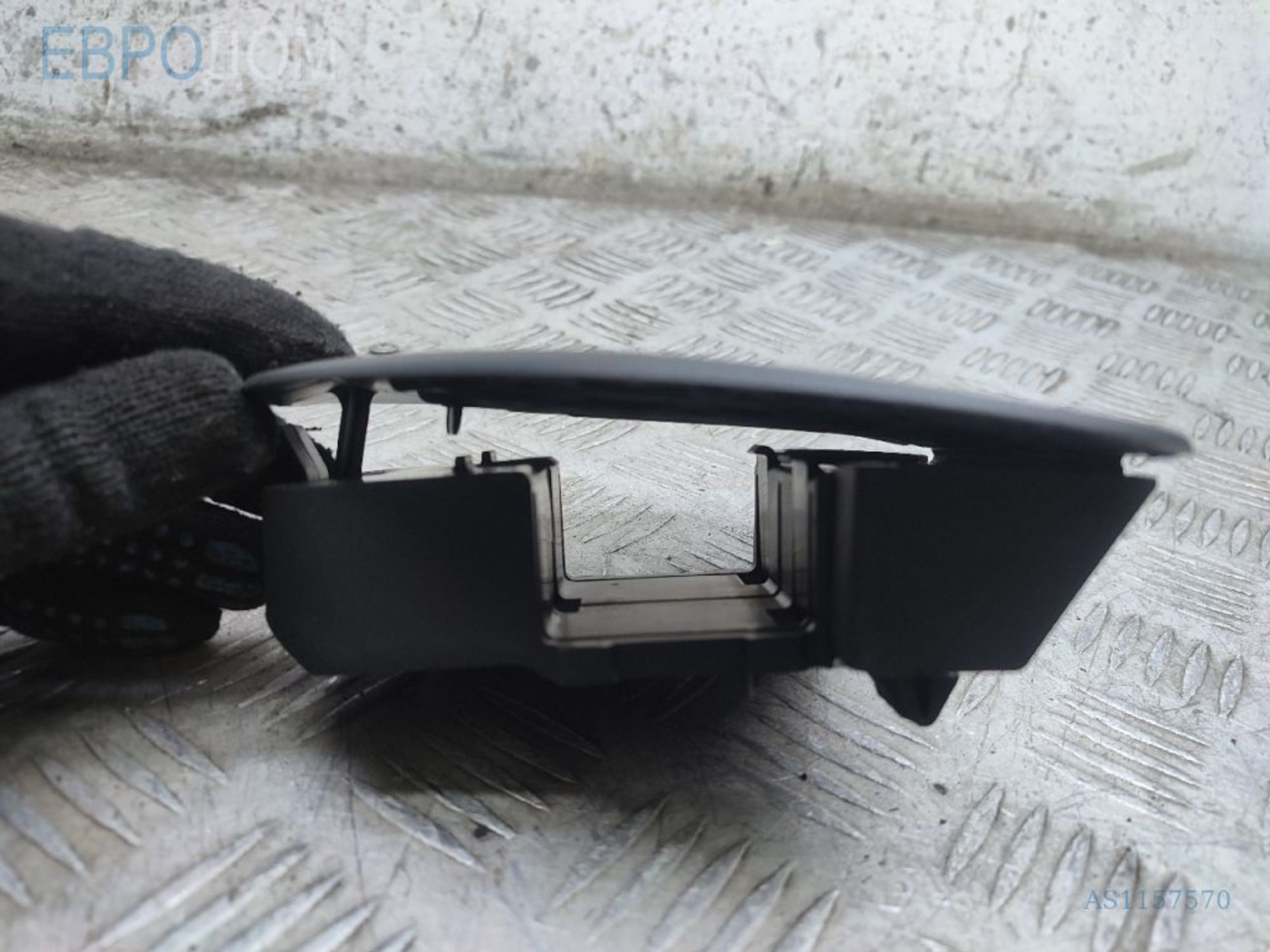 https://gcs.partsauto.market/rn-stockpro.appspot.com/thmbs/3237d7da8dc2136f56140620af6d0874/911a2f2d0a0d3759973805cf7574a343/ce31c6104b7e50e459b21212ef325cd4.jpg