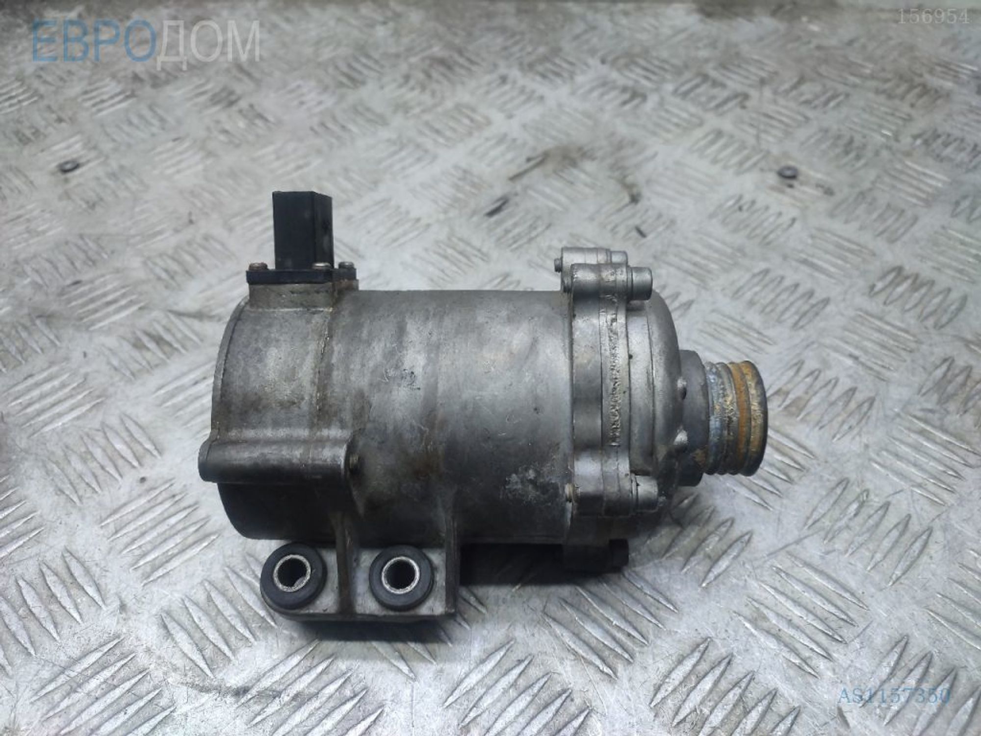https://gcs.partsauto.market/rn-stockpro.appspot.com/thmbs/3237d7da8dc2136f56140620af6d0874/977a4e68972dd8aee6ad153280d63d25/10b5a708b02327f9146f68d934ce5e61.jpg