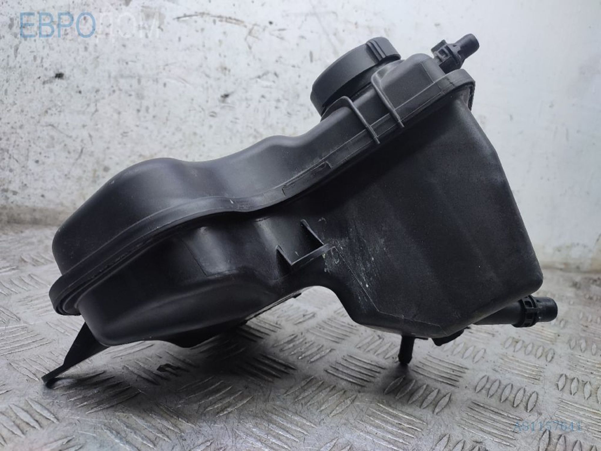 https://gcs.partsauto.market/rn-stockpro.appspot.com/thmbs/3237d7da8dc2136f56140620af6d0874/9f55c7022c1e4fb5950a80ee84eacf5b/05b5ad7763c00a1a507c8cf0c071e942.jpg