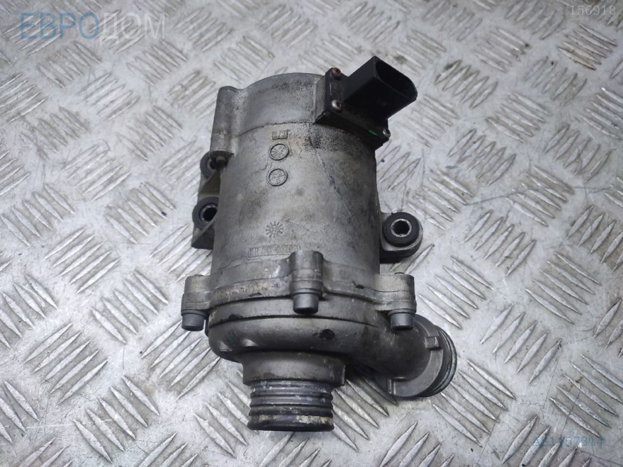 https://gcs.partsauto.market/rn-stockpro.appspot.com/thmbs/3237d7da8dc2136f56140620af6d0874/a3ef81a096a39ac6ef4e2e872e790800/50b690c2708535ad393cc646408d0c17.jpg