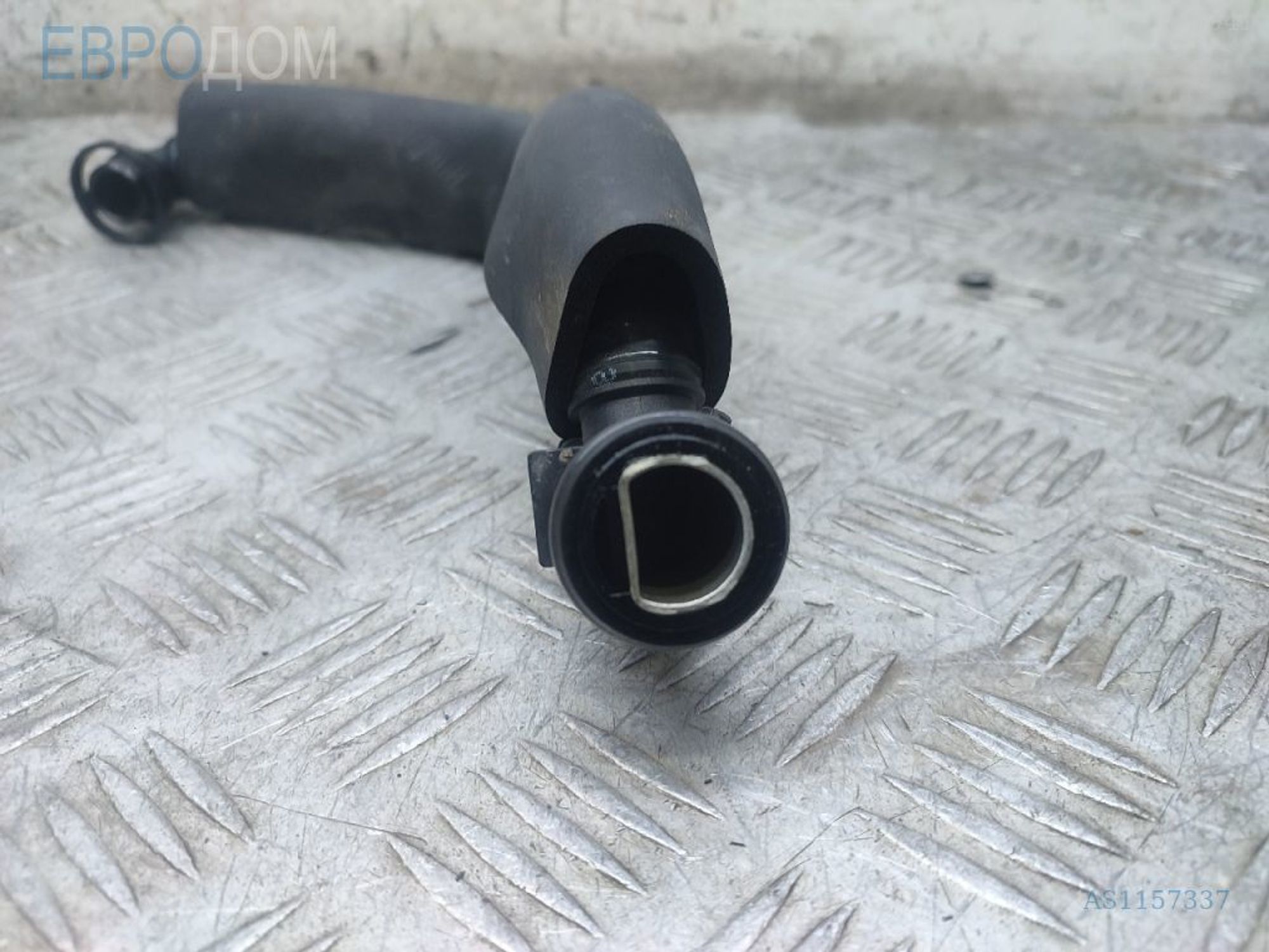 https://gcs.partsauto.market/rn-stockpro.appspot.com/thmbs/3237d7da8dc2136f56140620af6d0874/be0555bd96c378112c49f7021fb85302/85368b6814038a17d2dd45cb739beb2d.jpg