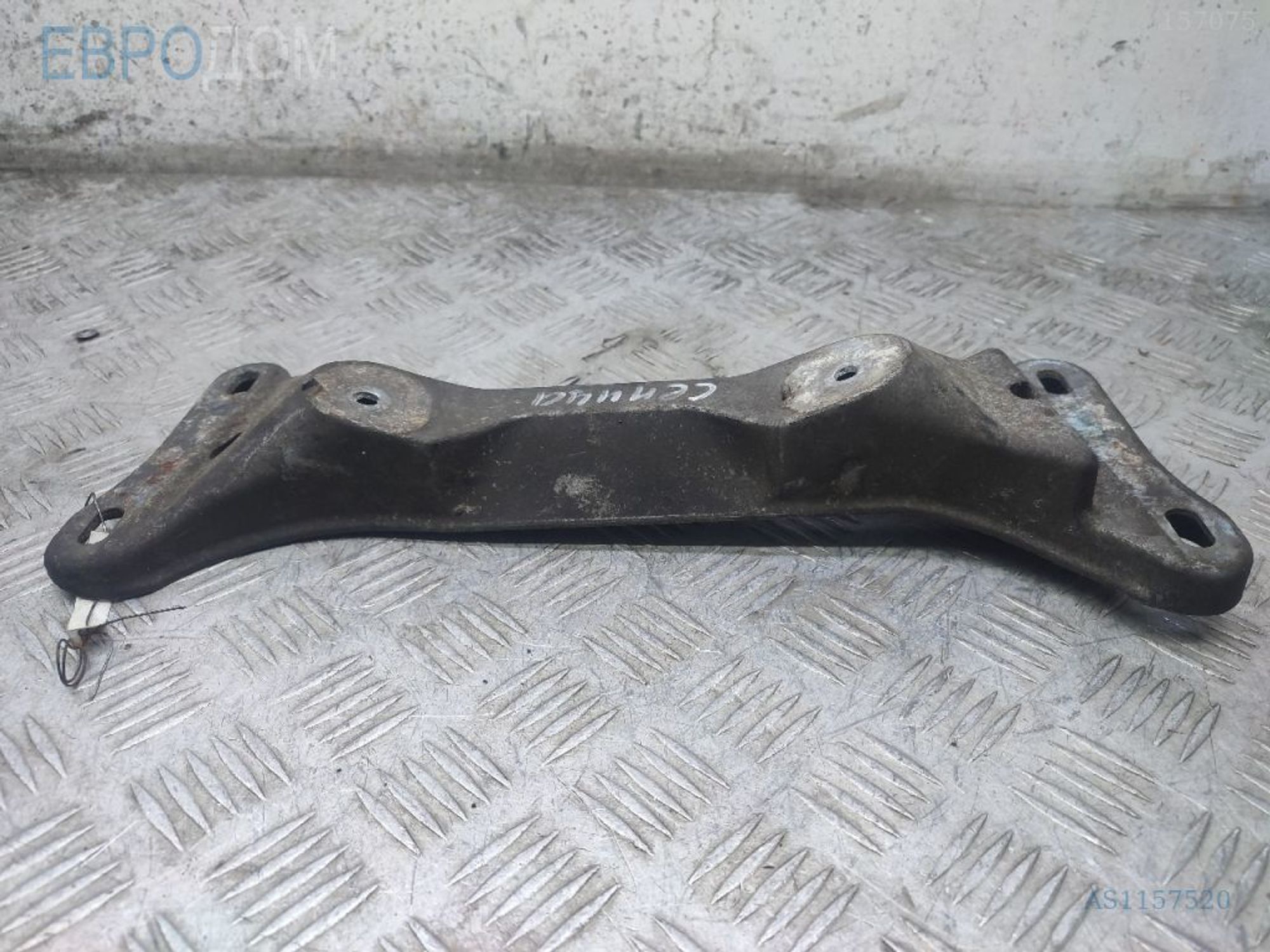 https://gcs.partsauto.market/rn-stockpro.appspot.com/thmbs/3237d7da8dc2136f56140620af6d0874/c07a57f1ede25847cb83ba9d5a96a893/806f3c8b3fd64123e44309b45f9c45cf.jpg