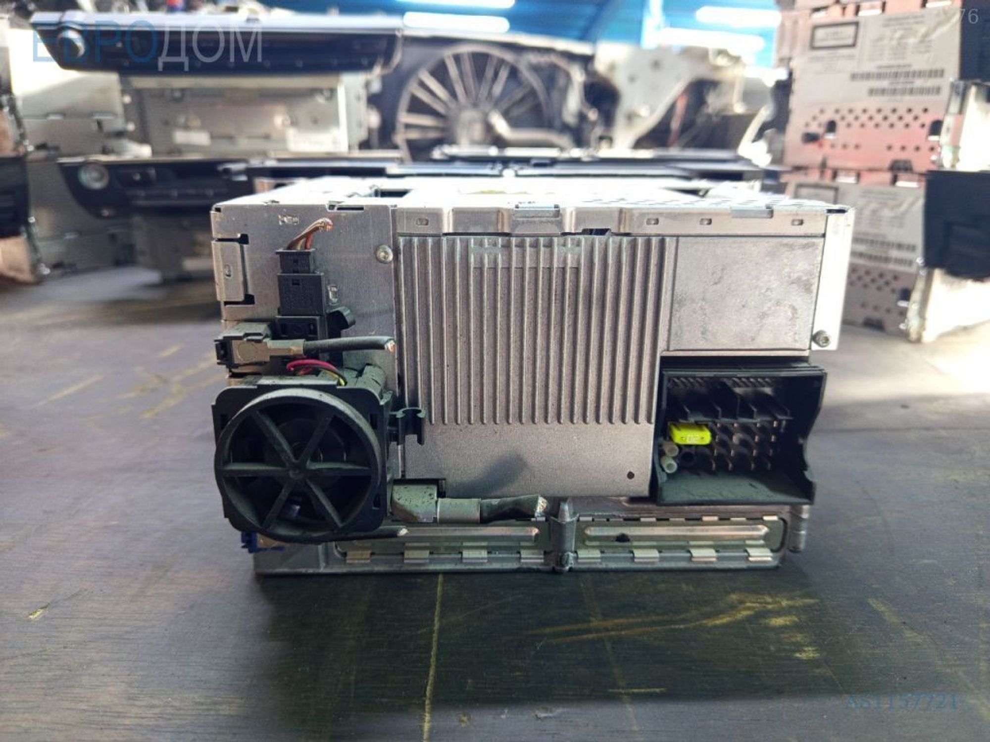 https://gcs.partsauto.market/rn-stockpro.appspot.com/thmbs/3237d7da8dc2136f56140620af6d0874/da494eb4f657c01f0b5aed1313e2fef7/dc44c8ec7f261b95505c605b6b6f8bed.jpg