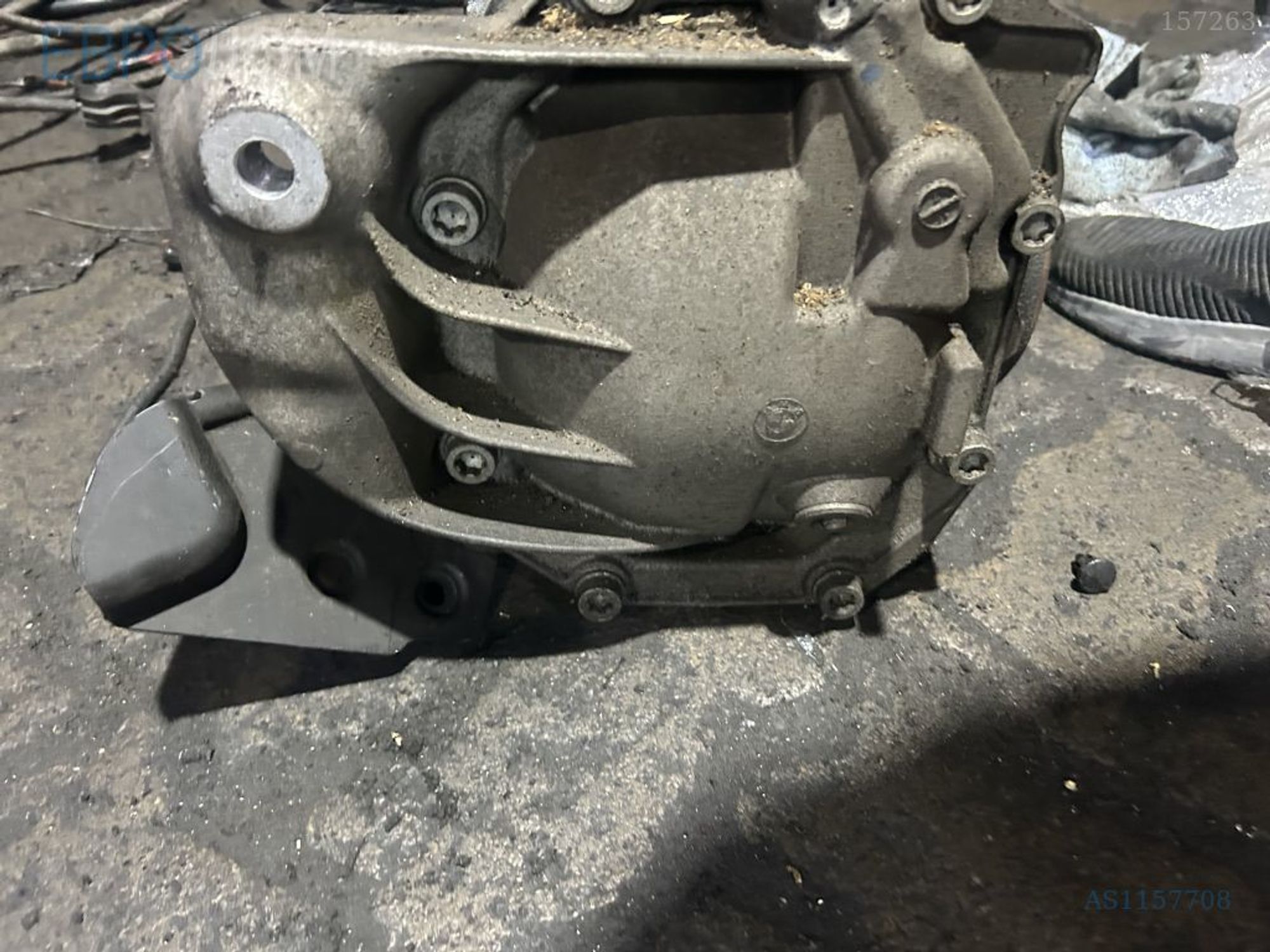 https://gcs.partsauto.market/rn-stockpro.appspot.com/thmbs/3237d7da8dc2136f56140620af6d0874/e6de0a37da1ae163ba1b3dbfebb216f1/d6c01a6684e2855c95d7f8e4318d2bea.jpg