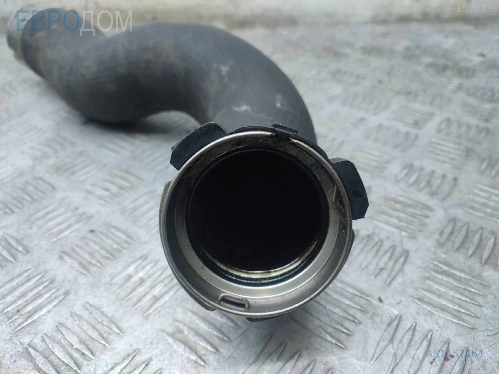 https://gcs.partsauto.market/rn-stockpro.appspot.com/thmbs/3237d7da8dc2136f56140620af6d0874/e6ffc2bc80eb8a6789210955228f7160/642ccdf83cafac3e26f9640bdd4b188b.jpg