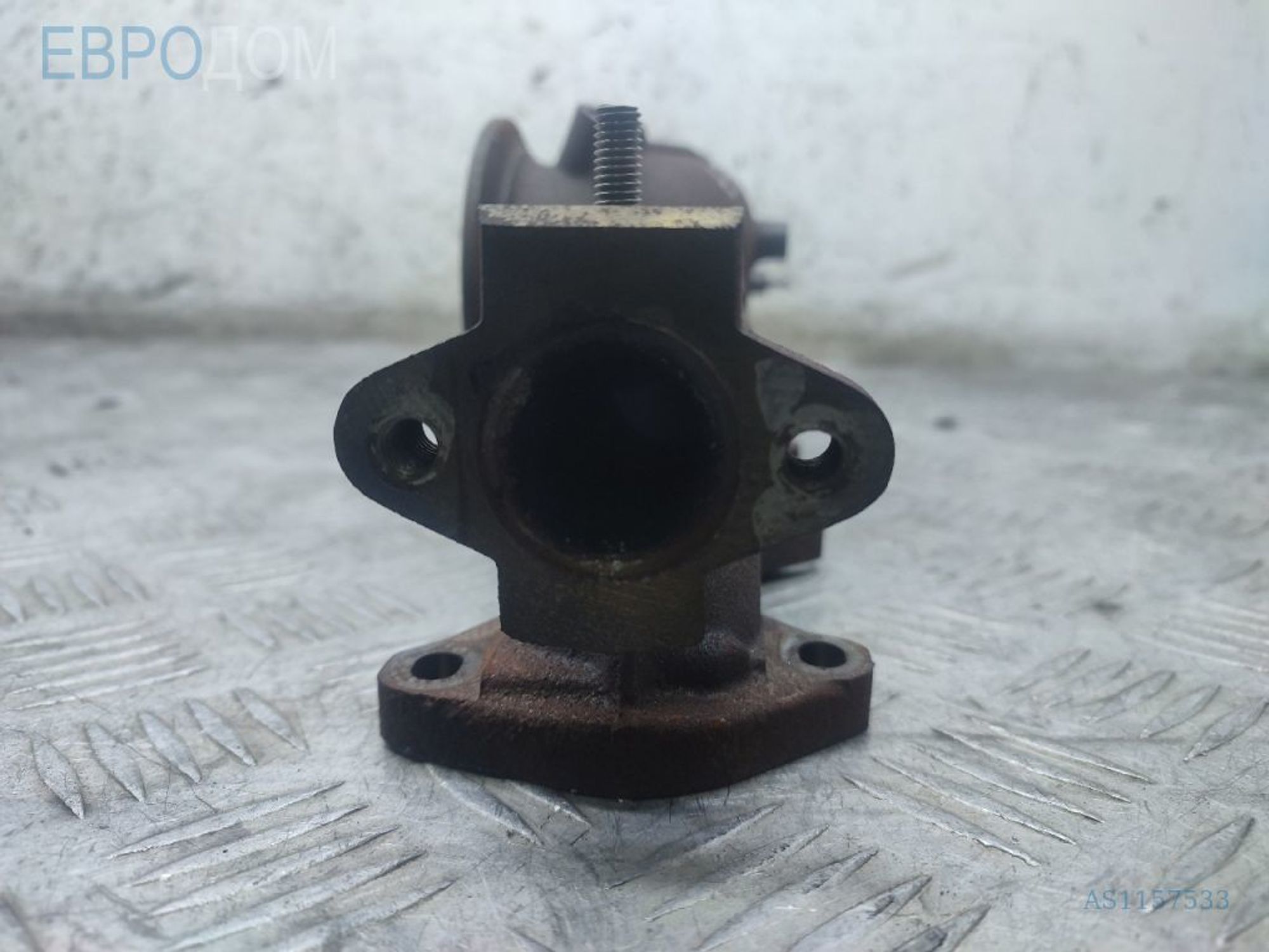 https://gcs.partsauto.market/rn-stockpro.appspot.com/thmbs/3237d7da8dc2136f56140620af6d0874/fe29f3e32fd28338c2f0855110155503/6efa95c4fbe23a47dab67574cfe20dd1.jpg