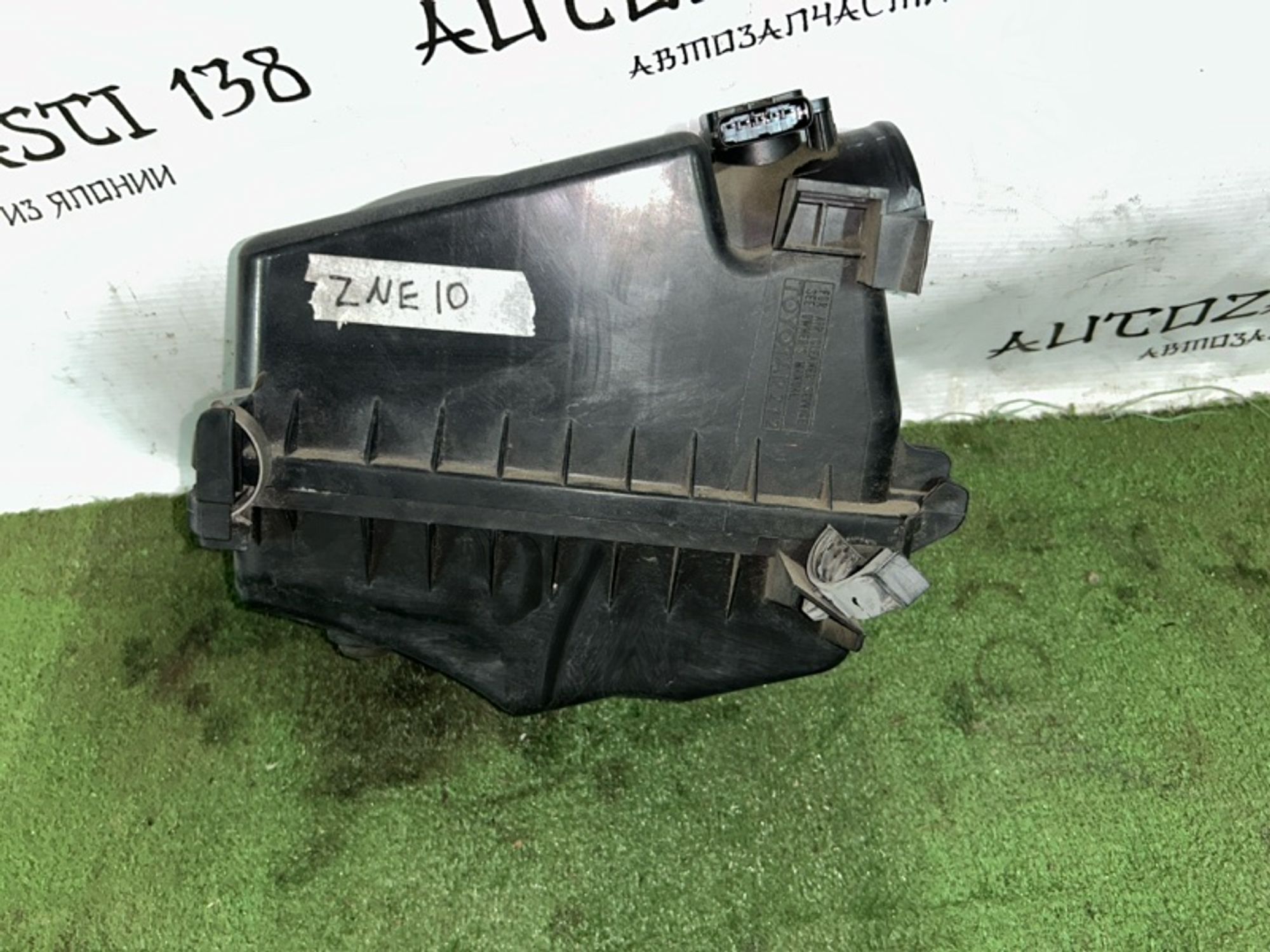 Корпус воздушного фильтра Toyota Wish 2006 1770022140 ZNE10 1ZZ-FE