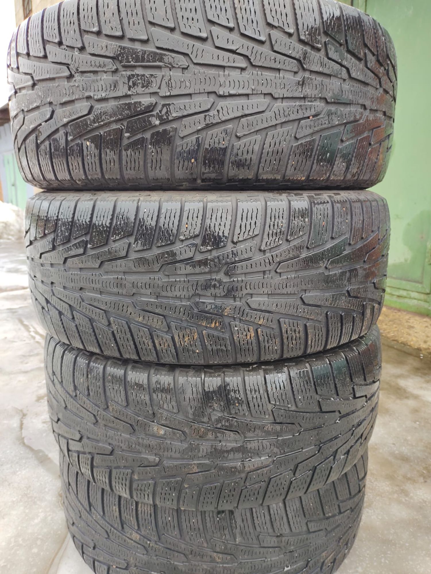 Шины Nokian hakkapeliitta 116r 285/60 R18
