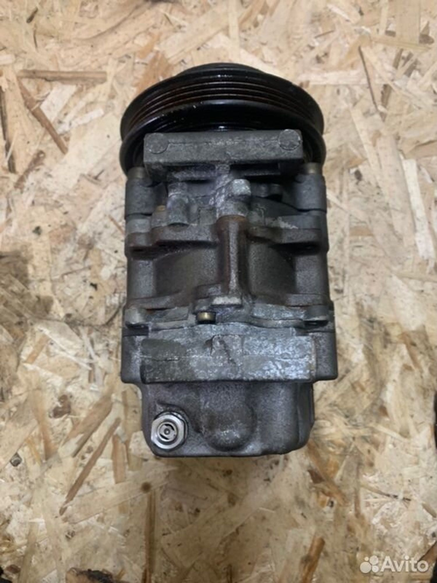 https://gcs.partsauto.market/rn-stockpro.appspot.com/thmbs/6f33805b29a6746de351b9316bd1f93c/8c019d17ac46e5f225f5cea8557e8e95/d71564b42b4d7e879ce73200899caab3.jpg