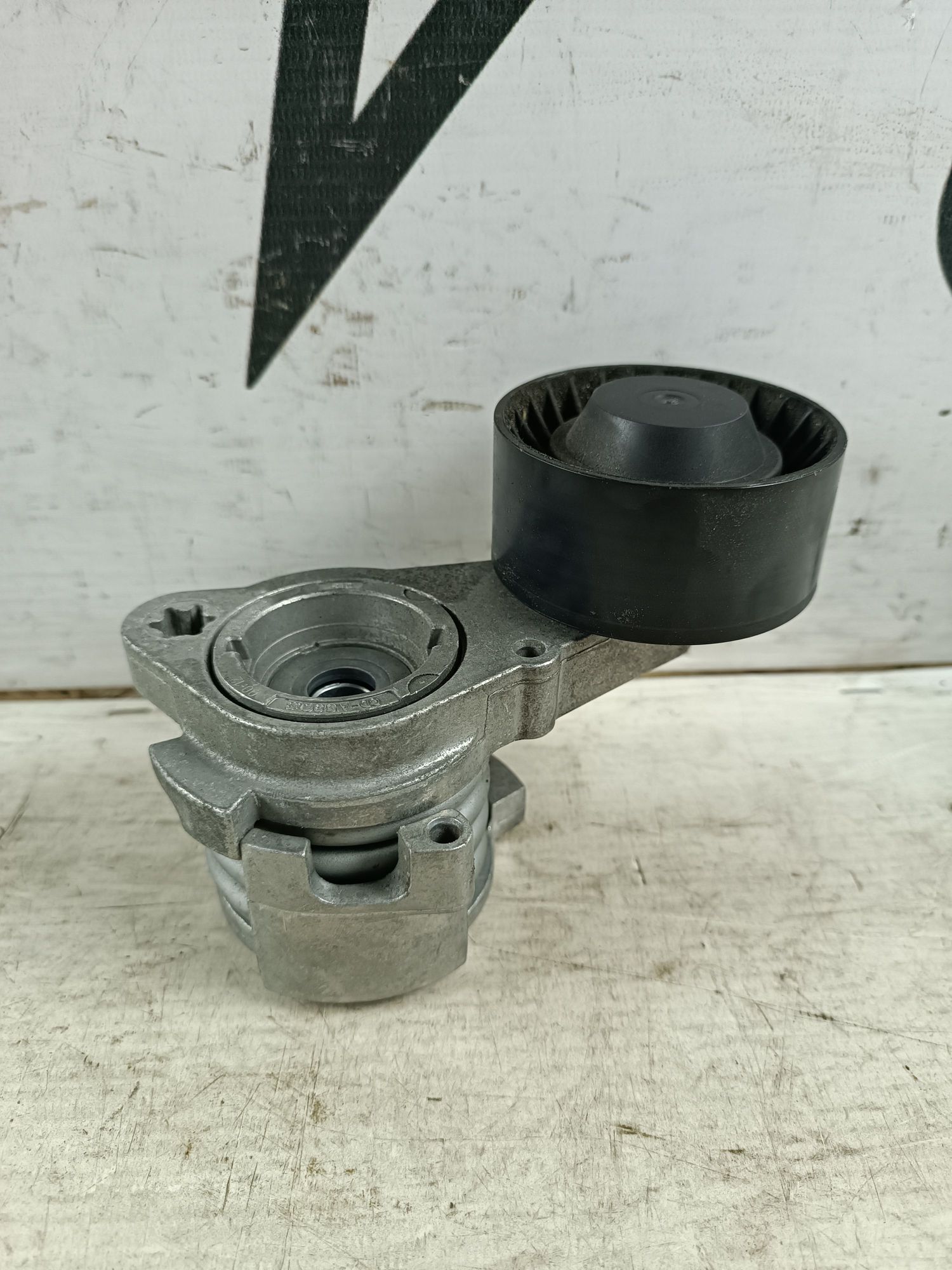 https://gcs.partsauto.market/rn-stockpro.appspot.com/thmbs/72ad5fba4727bffbc6ea9a8c61494201/parts/61762f9d-b67a-5eb0-8482-2d76d71bd8c7_54bf991cde4cebb44cb41fc2397bd208.jpg