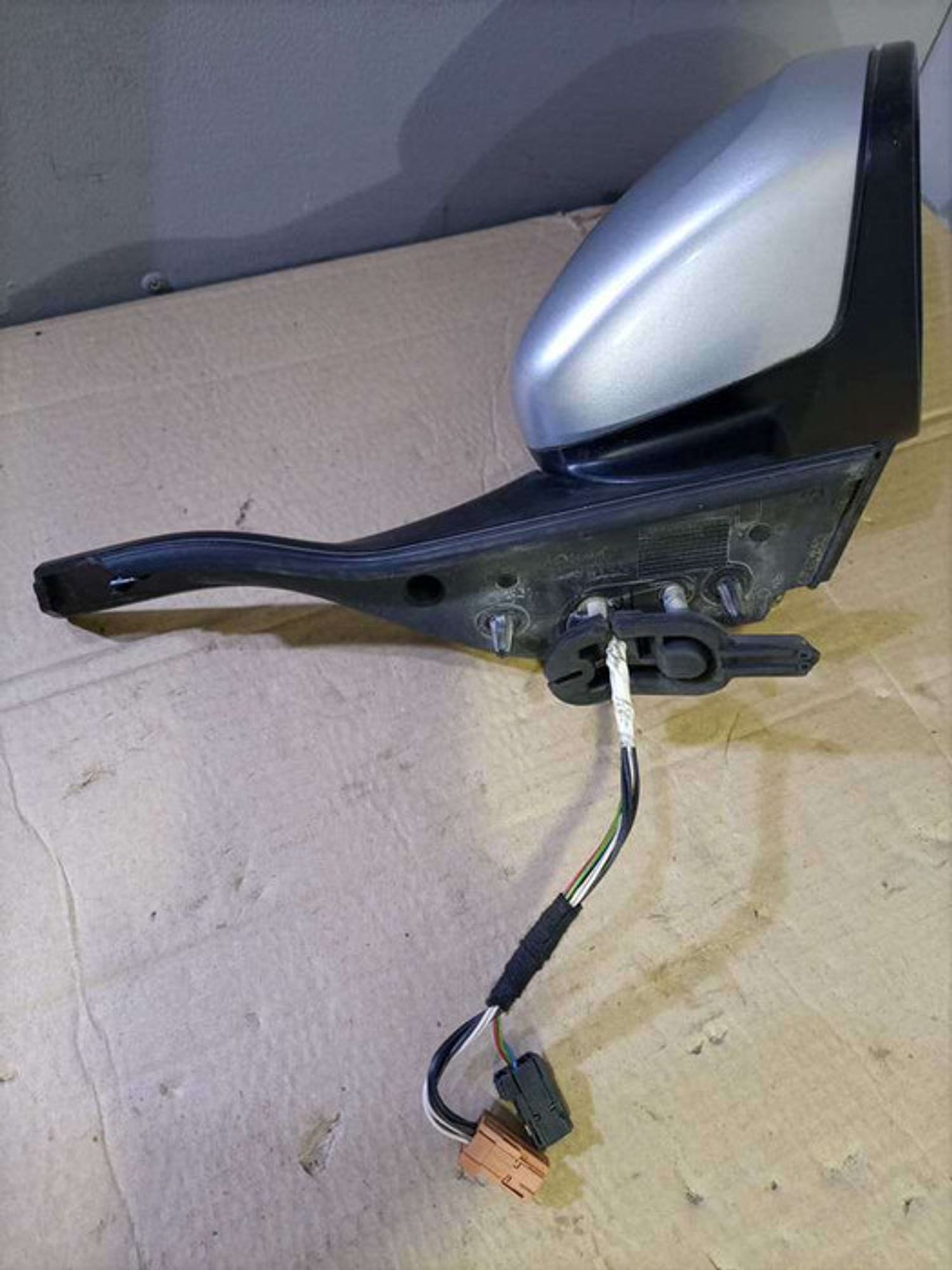 https://gcs.partsauto.market/rn-stockpro.appspot.com/thmbs/78ee0fb3787e2dce013ed29fc8a1120c/0a0a014969172f0298a2fb9ac9829e3f/ad533fdf095b03b008817ad8d12cce6b.jpg
