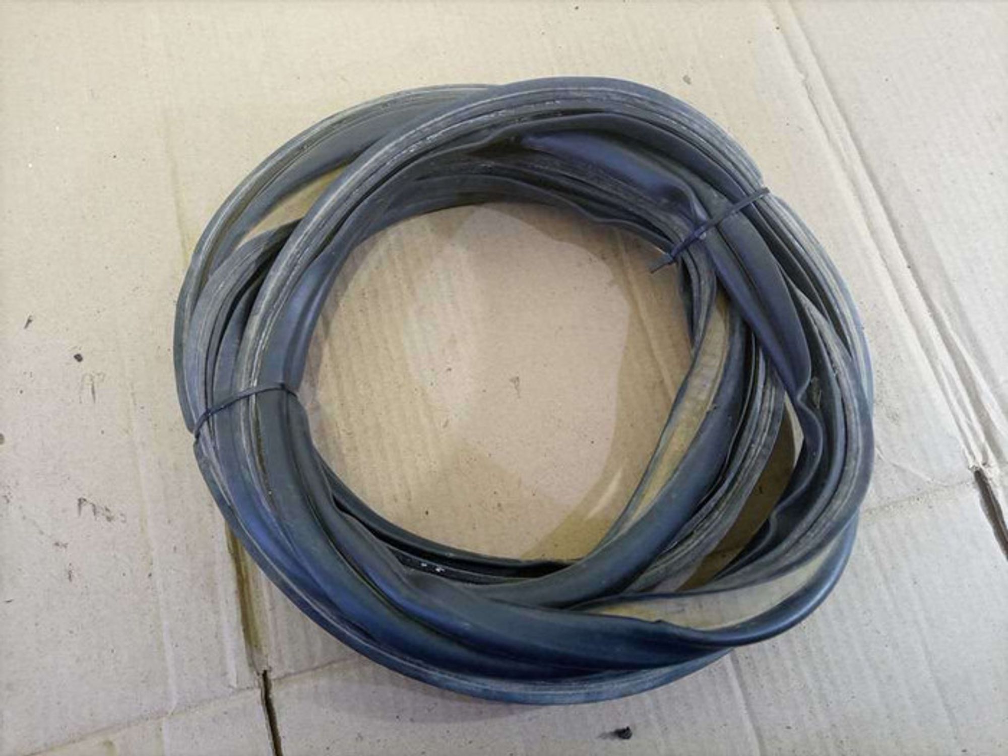 https://gcs.partsauto.market/rn-stockpro.appspot.com/thmbs/78ee0fb3787e2dce013ed29fc8a1120c/0da4782efa3ee14475a2651242fc7536/876a44107f3cc4dc2930756c72df5be3.jpg