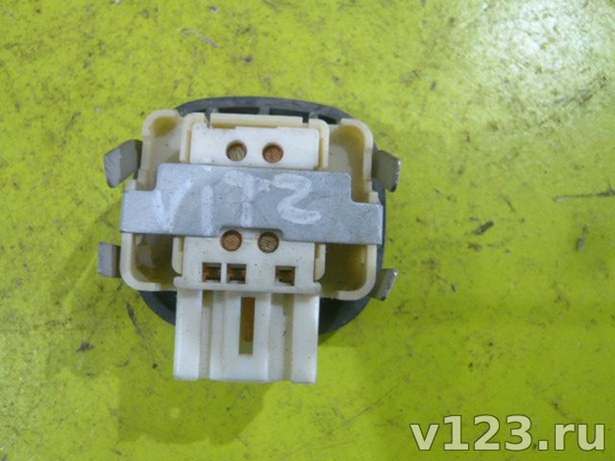 https://gcs.partsauto.market/rn-stockpro.appspot.com/thmbs/78ee0fb3787e2dce013ed29fc8a1120c/0e384ce393cfa7bc79f1eae02e12ac8d/a799f36a30e7890427fdaa05bf7aeab7.jpg