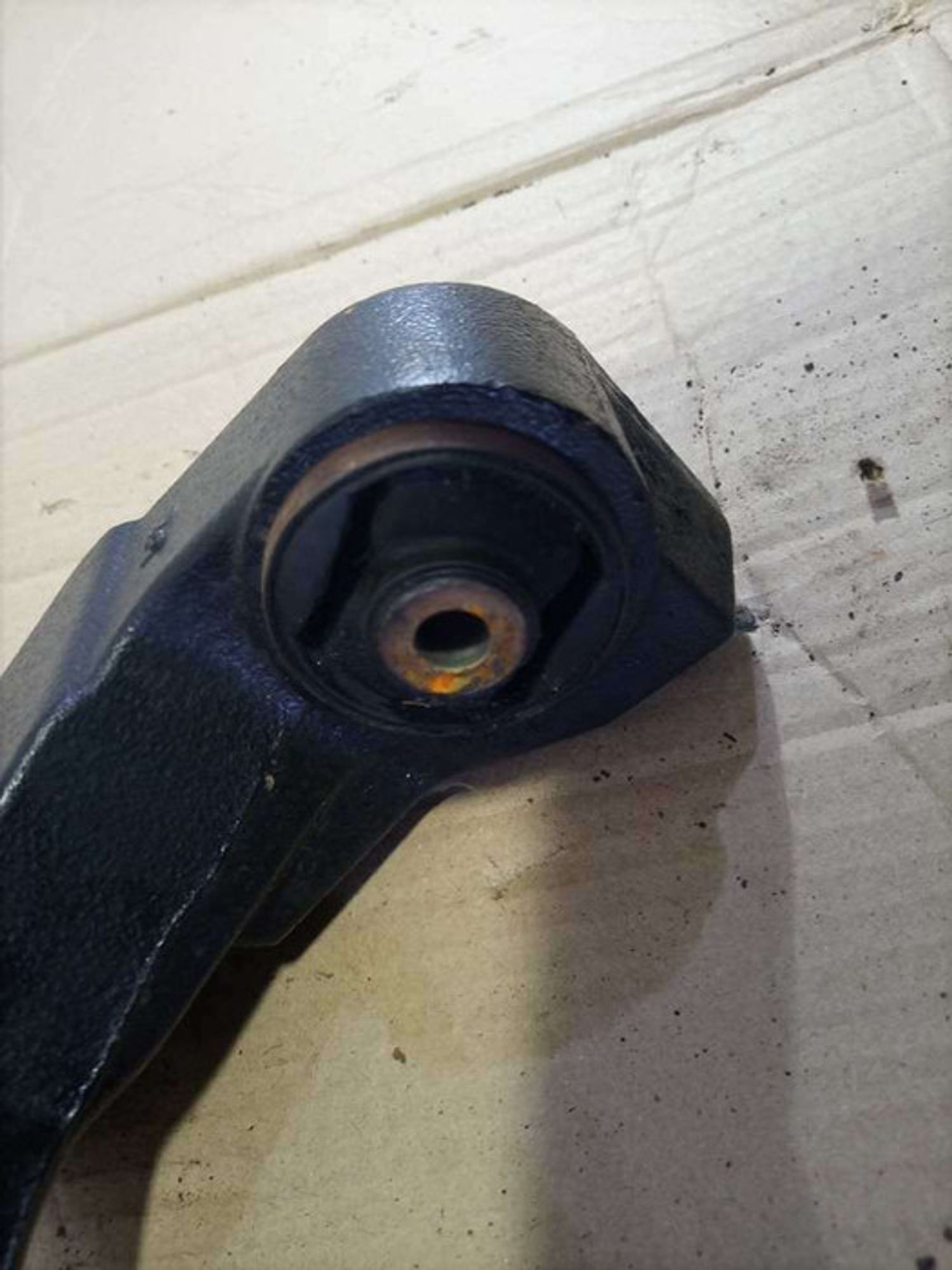 https://gcs.partsauto.market/rn-stockpro.appspot.com/thmbs/78ee0fb3787e2dce013ed29fc8a1120c/121235f08548c4aa0e8a13e8bd112218/cb5e119f44603f47ad4776cf7841b217.jpg