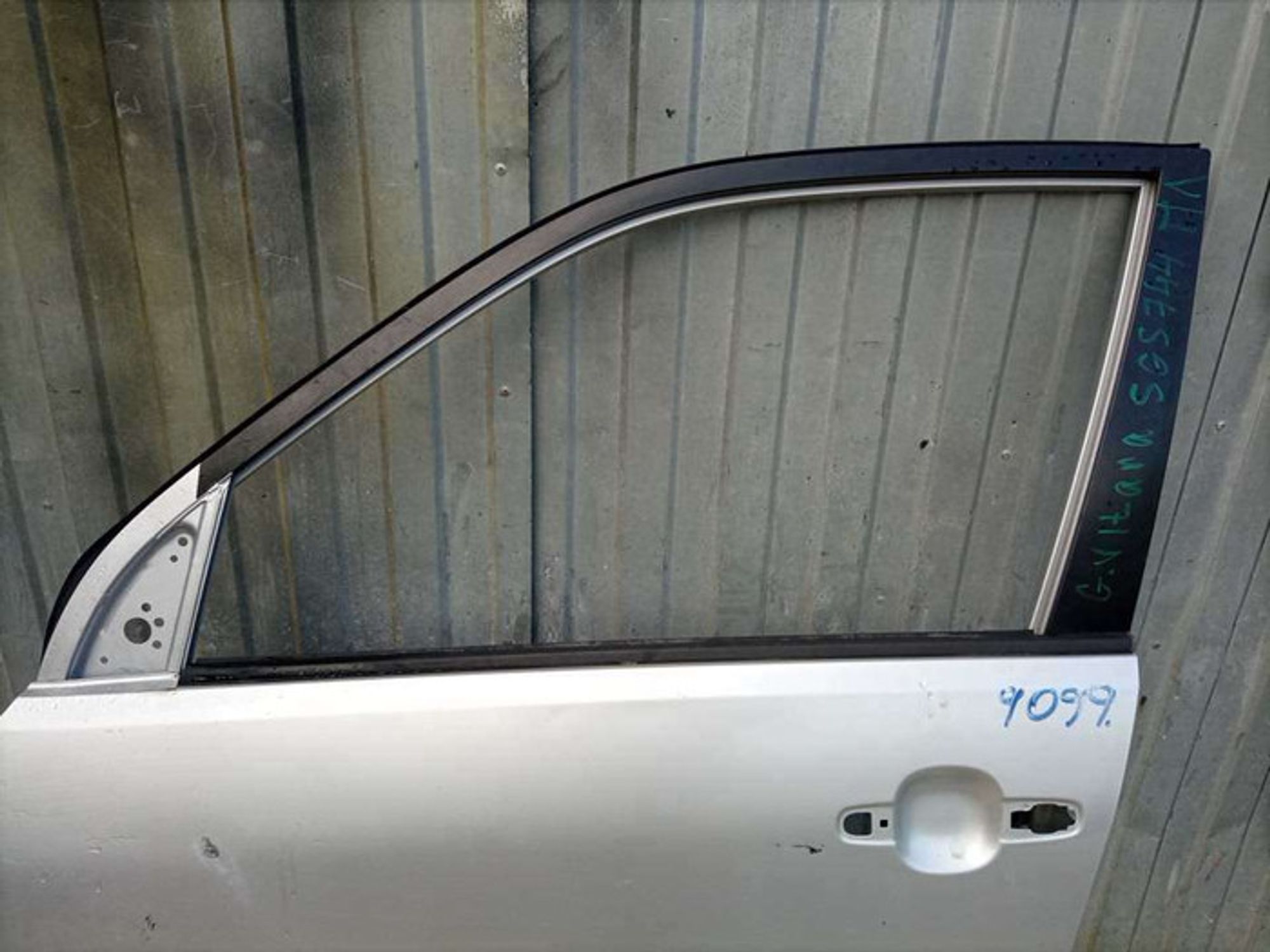 https://gcs.partsauto.market/rn-stockpro.appspot.com/thmbs/78ee0fb3787e2dce013ed29fc8a1120c/1951fb481edf11ba6a0f9f240c5c3584/2dc1e1e22fe04096001264656f81644b.jpg