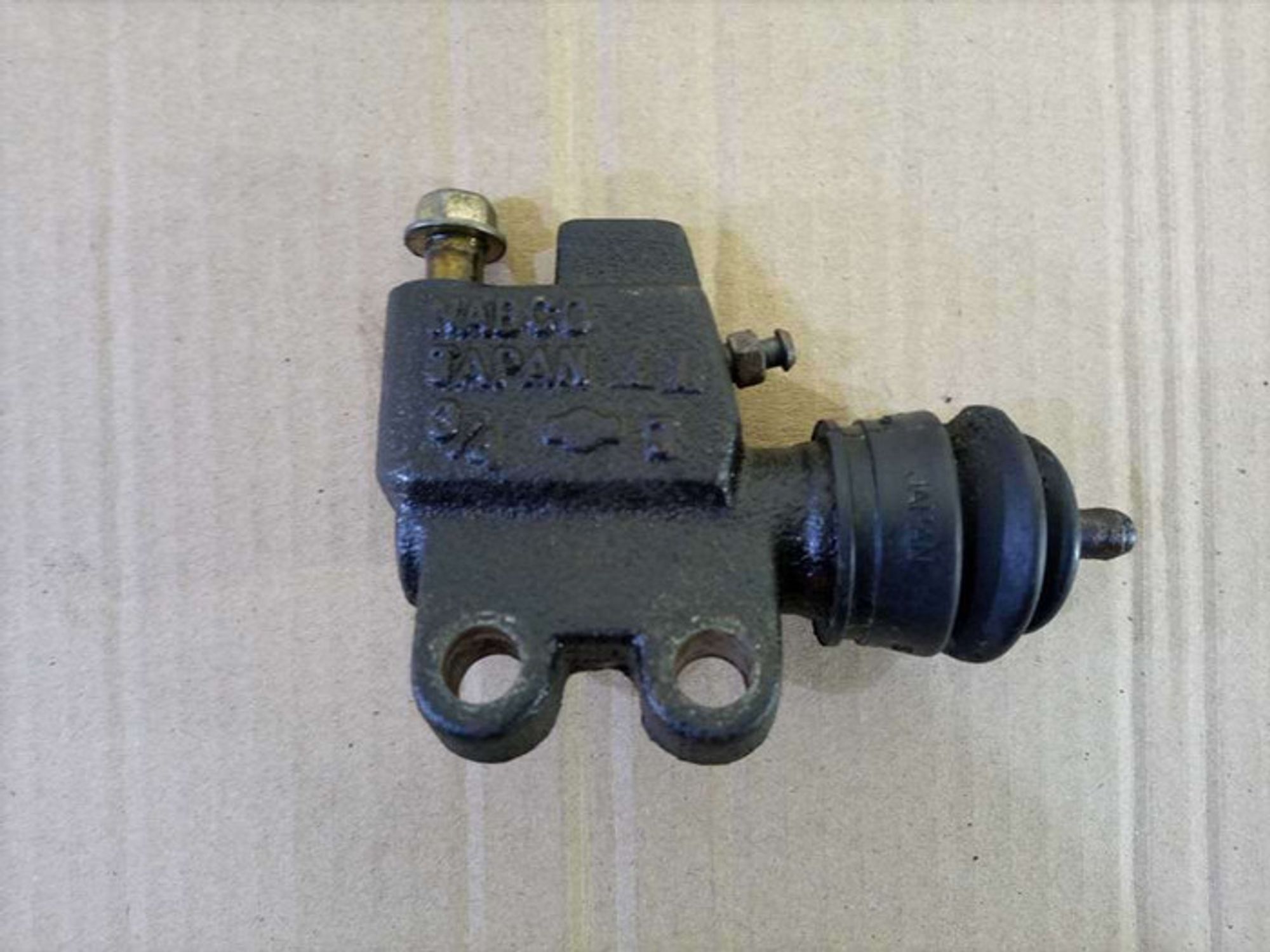 https://gcs.partsauto.market/rn-stockpro.appspot.com/thmbs/78ee0fb3787e2dce013ed29fc8a1120c/1f2111afc5ecc40f197b96548aff03ea/cdf8524a09b26309a05a60d264b740e2.jpg